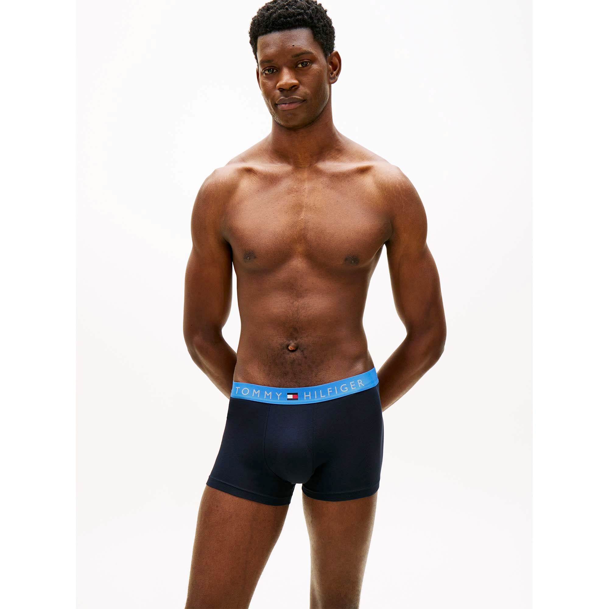 3P_TRUNK_WB_UM0UM03908_0UL_Image_3