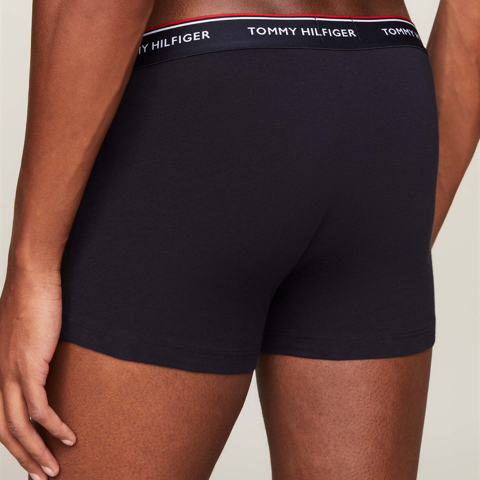 3P_WB_TRUNK_UM0UM01642_0XW_Image_5