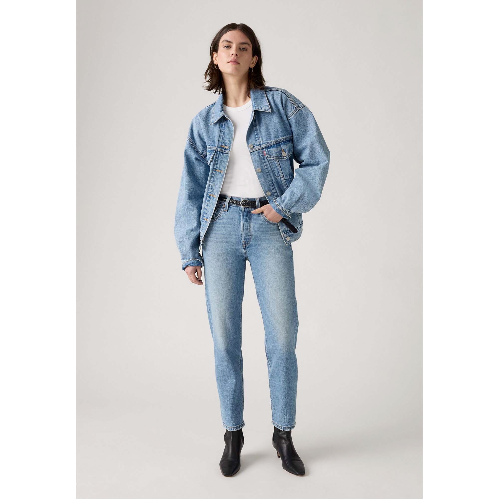 501_CROP_WHERE_TO_NOW_NDX_36200_0391_Image_5