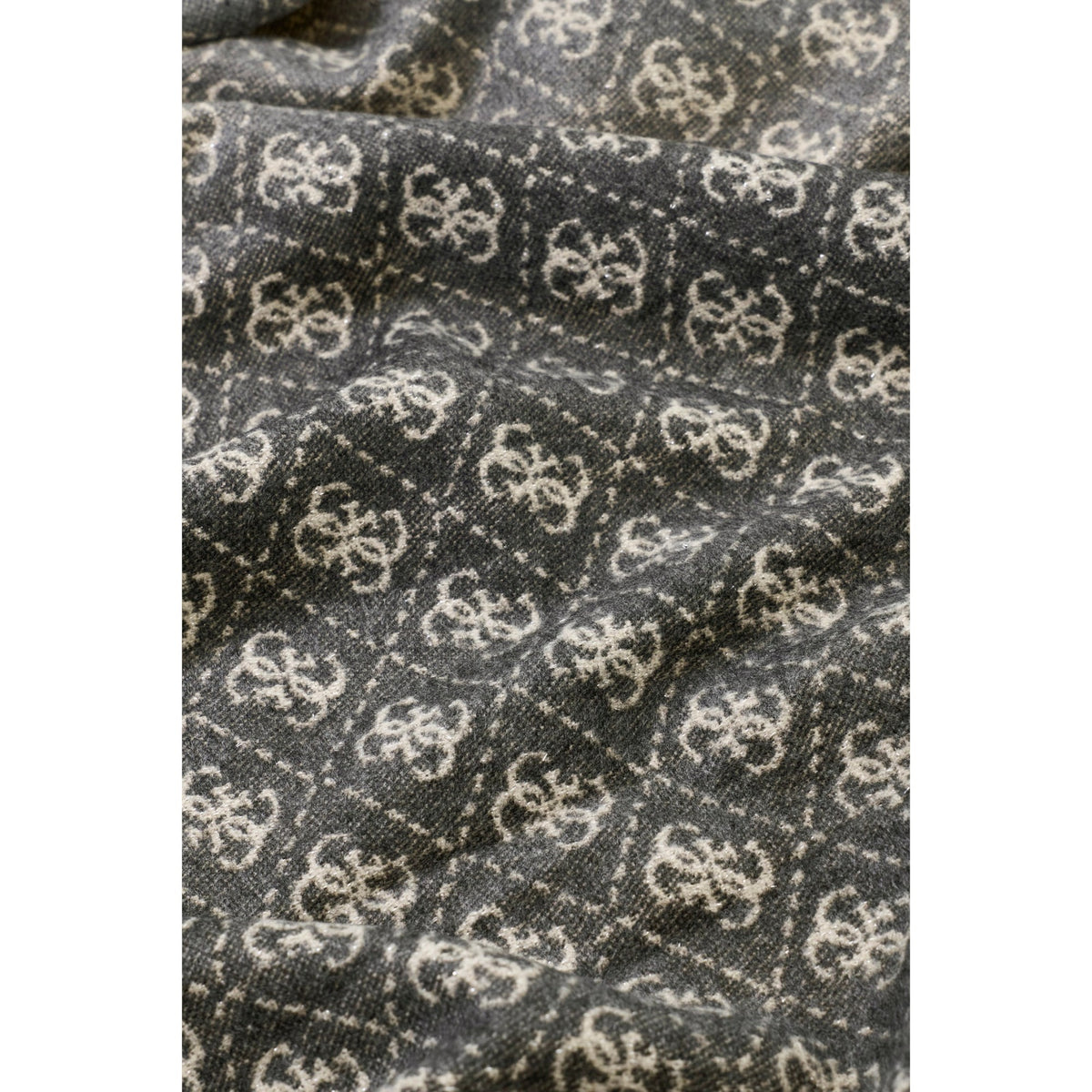 60_X_190_CM_SCARF_AW5663VIS03_BML_Image_2