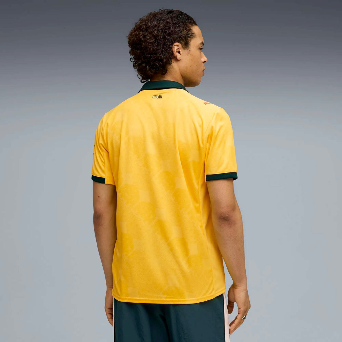 ACM_3RD_JERSEY_REPLICA_779979_03_Image_3