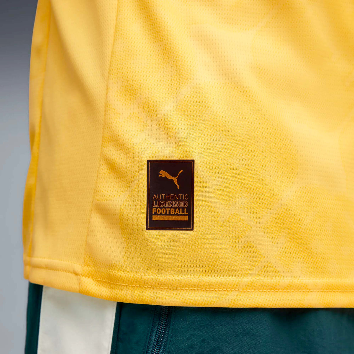 ACM_3RD_JERSEY_REPLICA_779979_03_Image_5