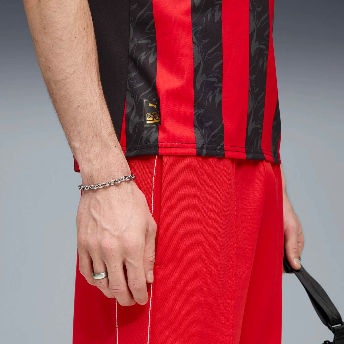 ACM_HOME_JERSEY_REPLICA_779962_01_Image_5