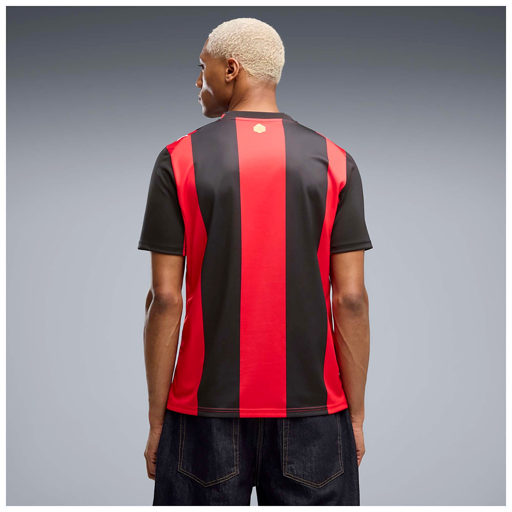 ACM_HOME_JERSEY_REPLICA_784121_01_Image_5