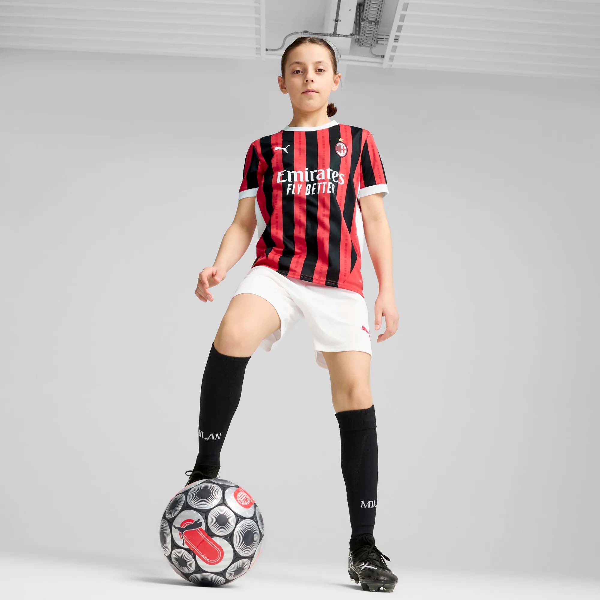 ACM_HOME_JERSEY_REPLICA_JR_774984_01_Image_3
