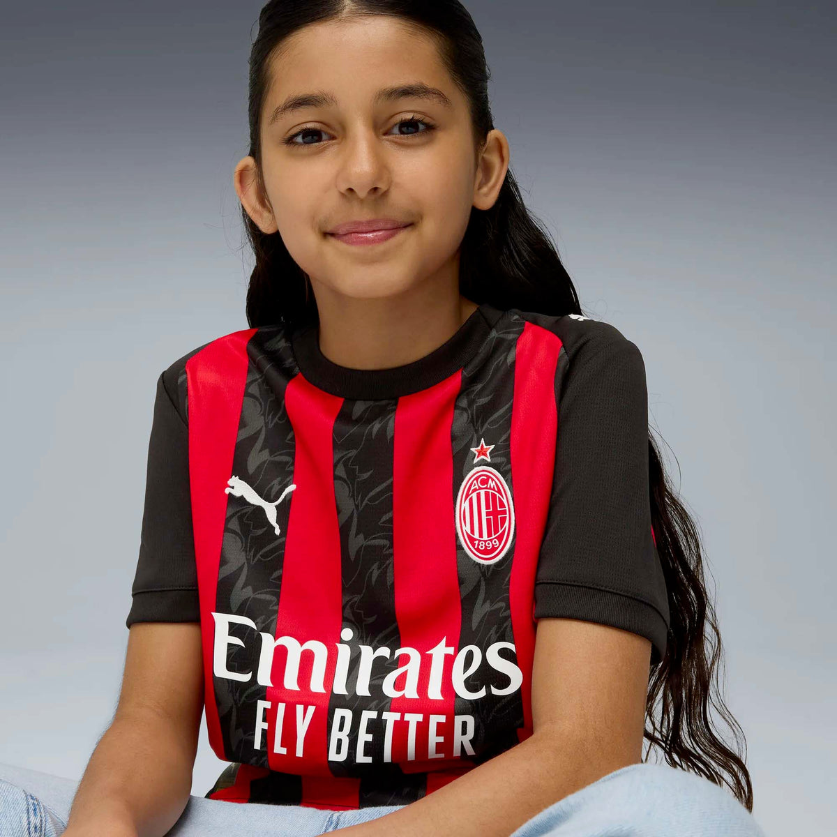 ACM_HOME_JERSEY_REPLICA_JR_779965_01_Image_3