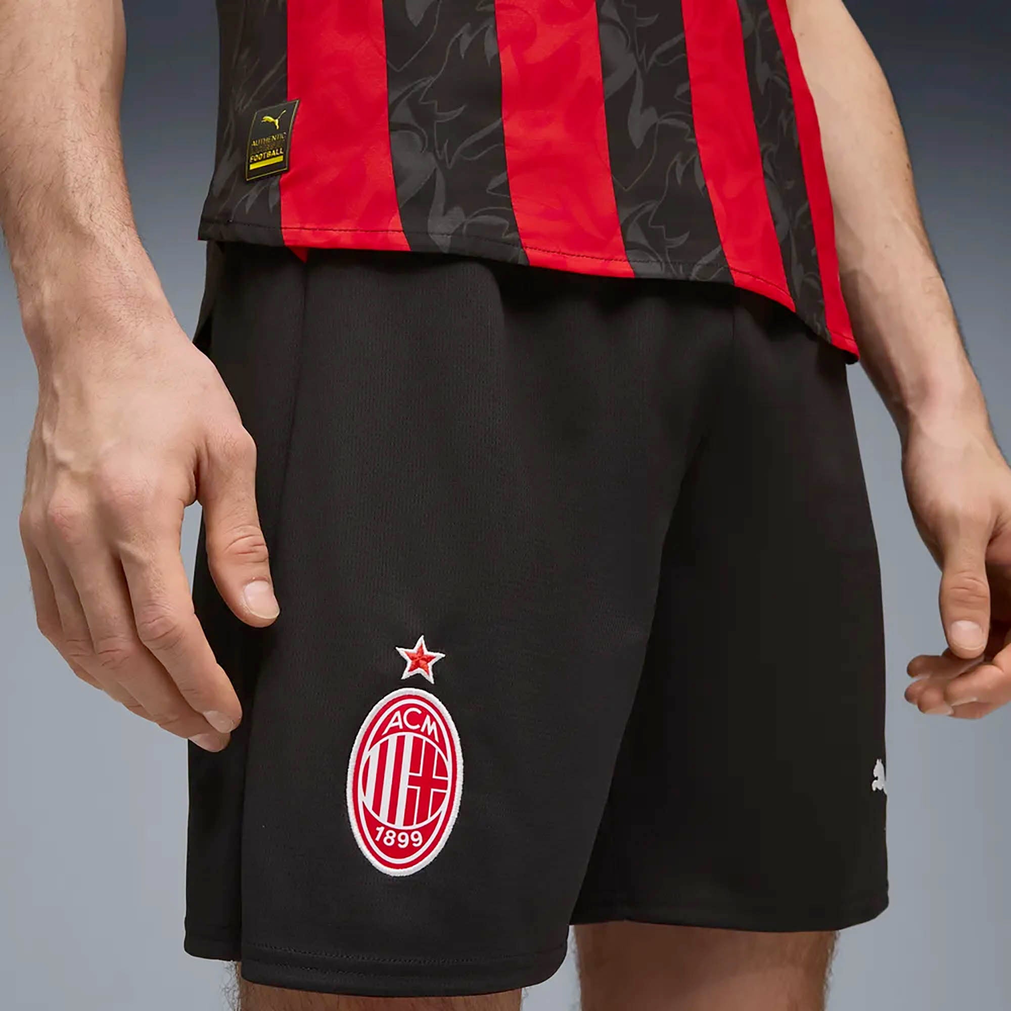 ACM_SHORTS_REPLICA_779987_04_Image_4