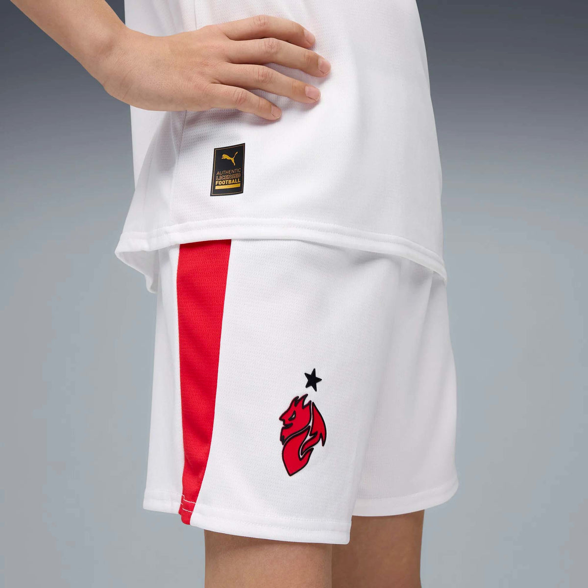 ACM_SHORTS_REPLICA_JR_780677_02_Image_4