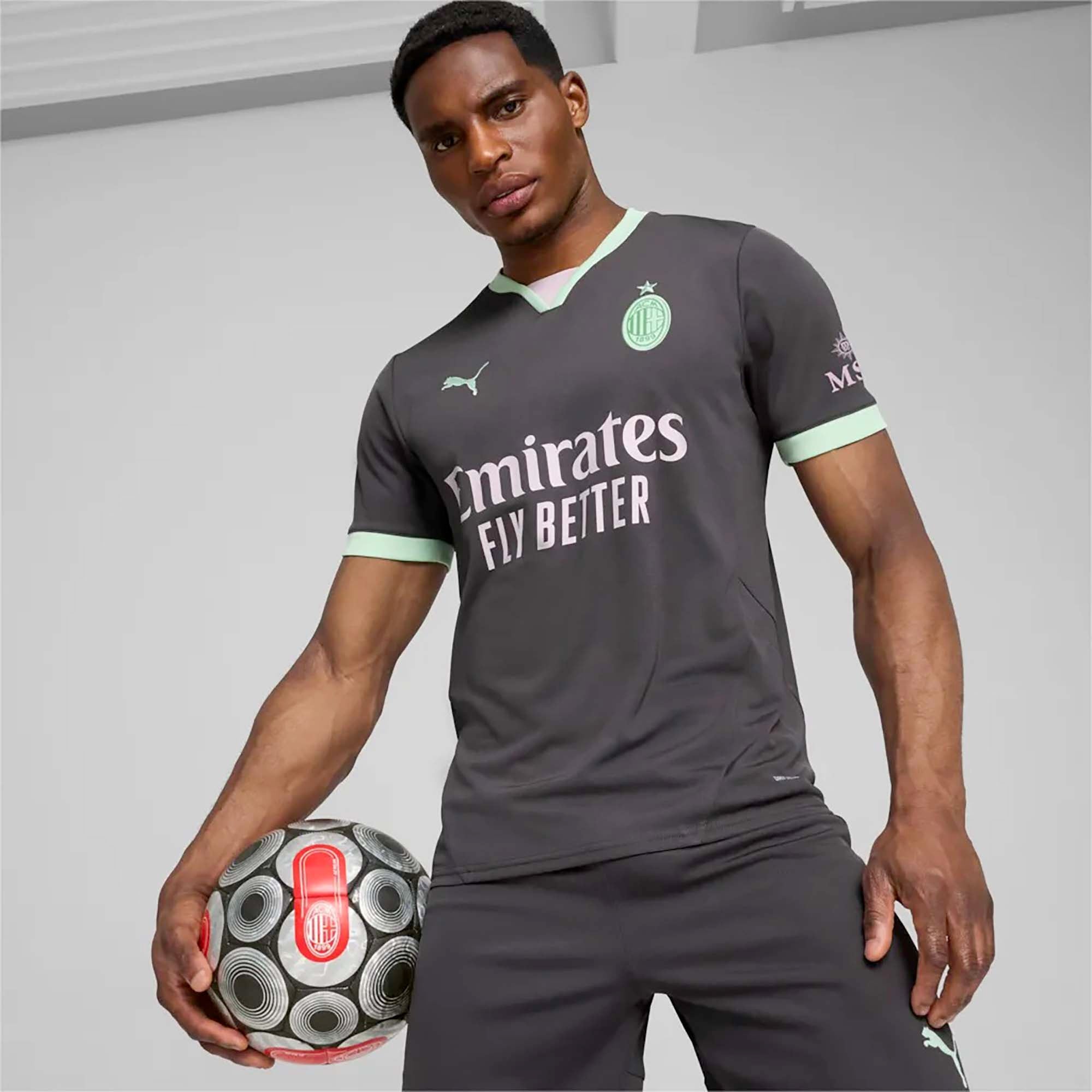 ACM_THIRD_JERSEY_REPLICA_775031_03_Image_3