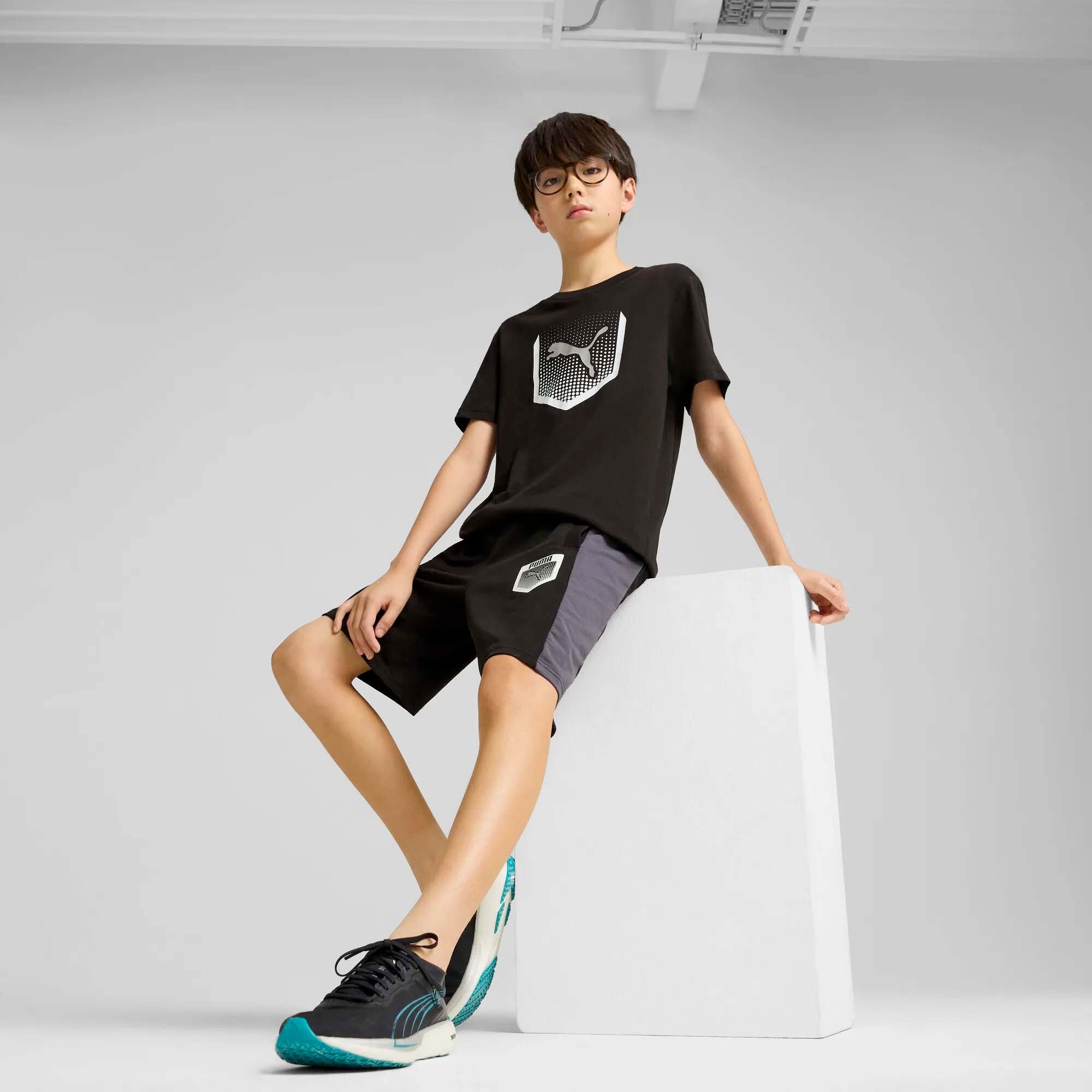 ACTIVE_SPORTS_GRAPHIC_SWEAT_SHORTS_TR_B_685181_01_Image_5