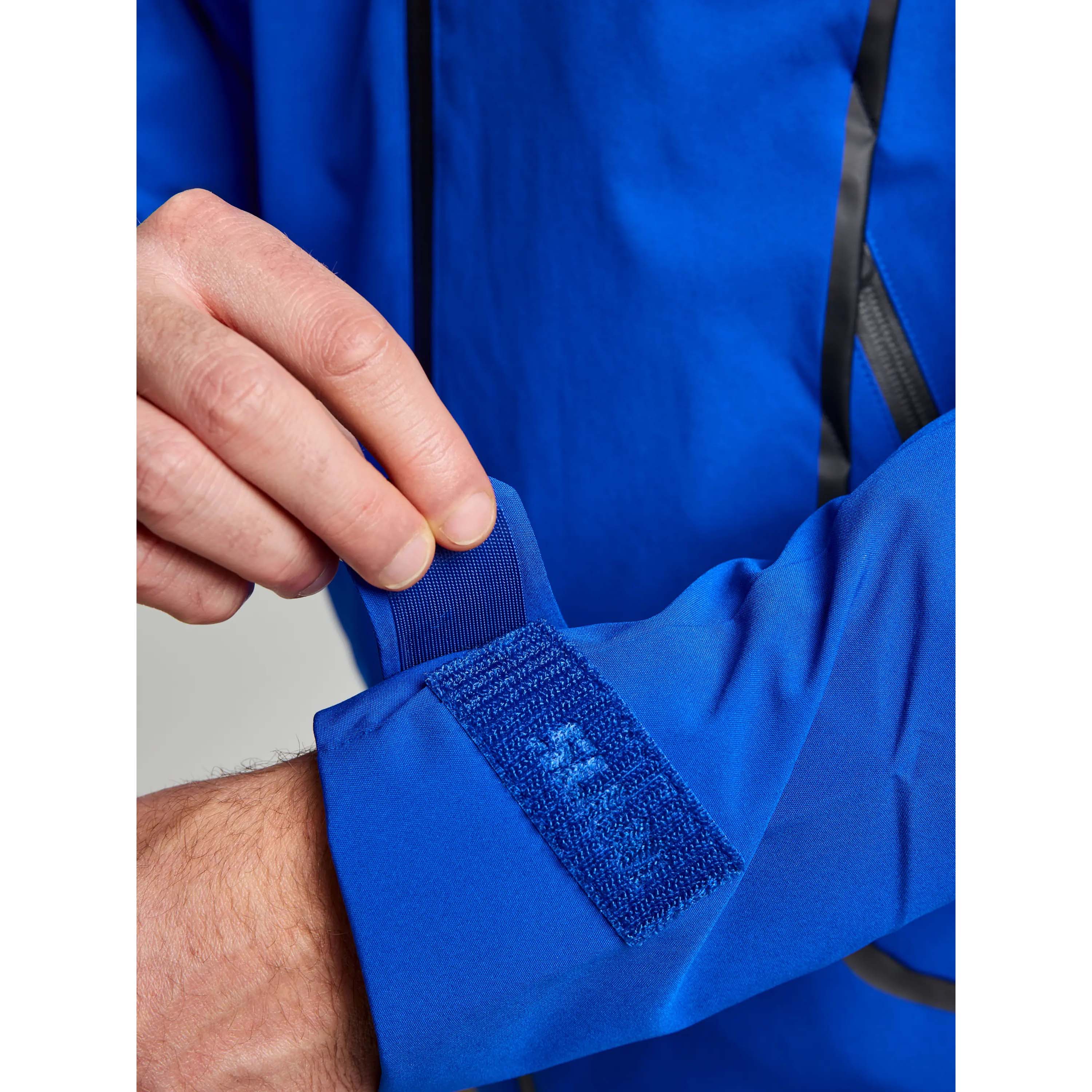 ACT_HOODED_JACKET_A101002S00_W11_Image_6