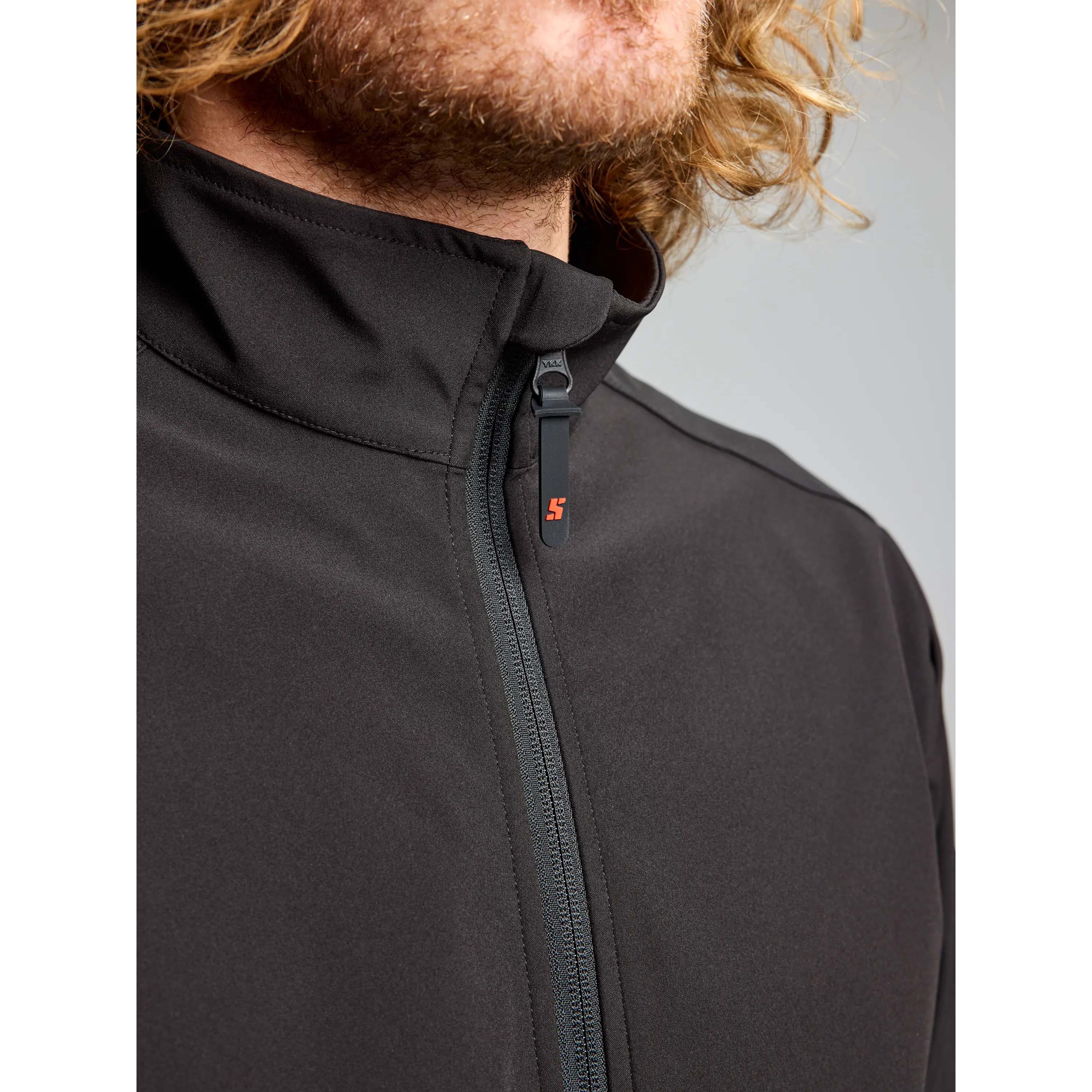 ACT_SOFTSHELL_JACKET_A125002S00_W01_Image_5