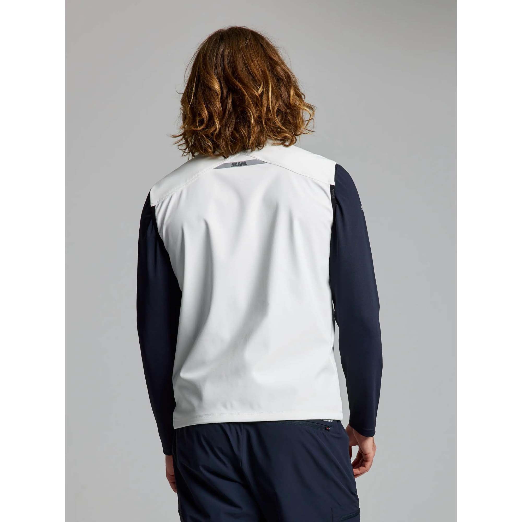ACT_SOFTSHELL_VEST_A126002S00_W03_Image_2