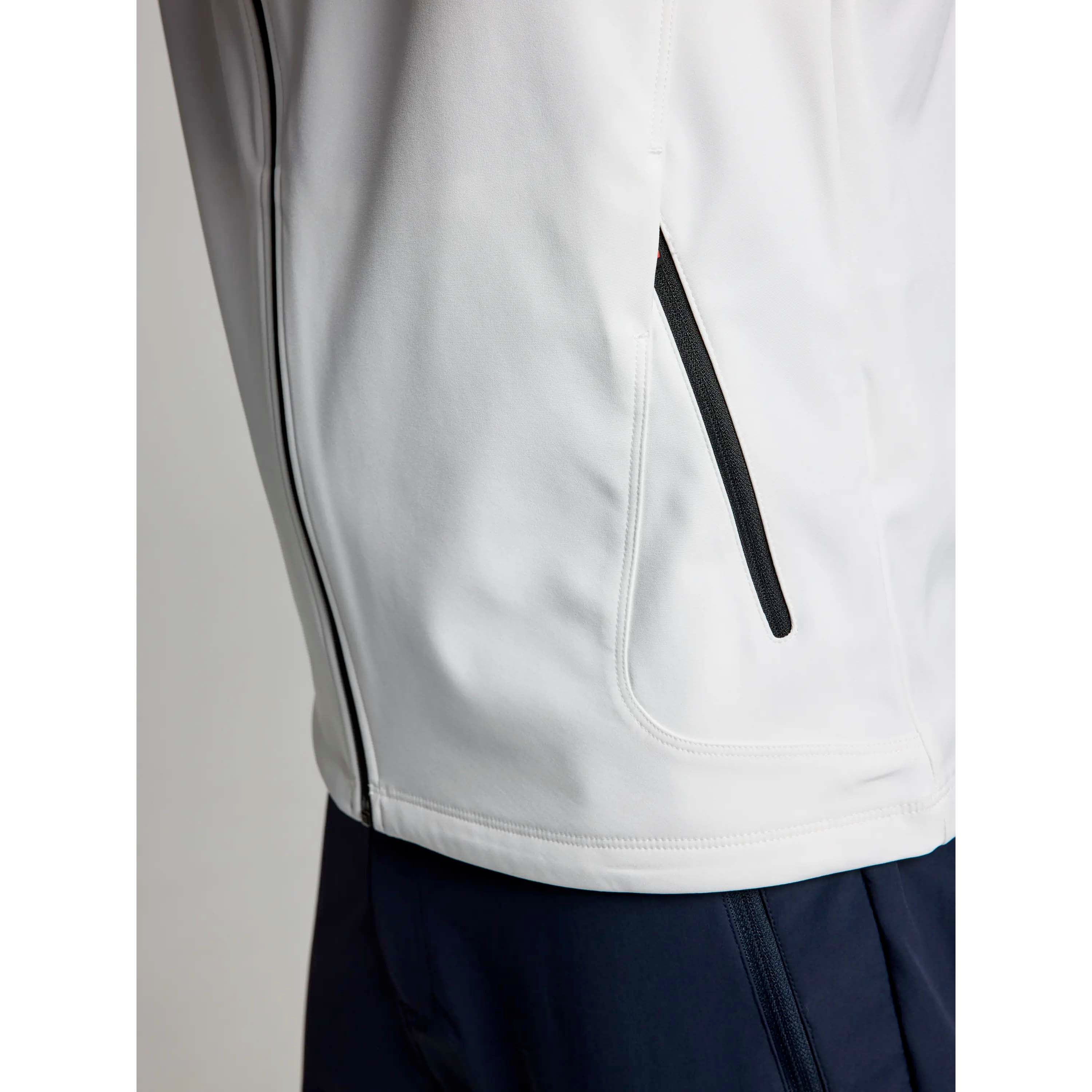 ACT_SOFTSHELL_VEST_A126002S00_W03_Image_6