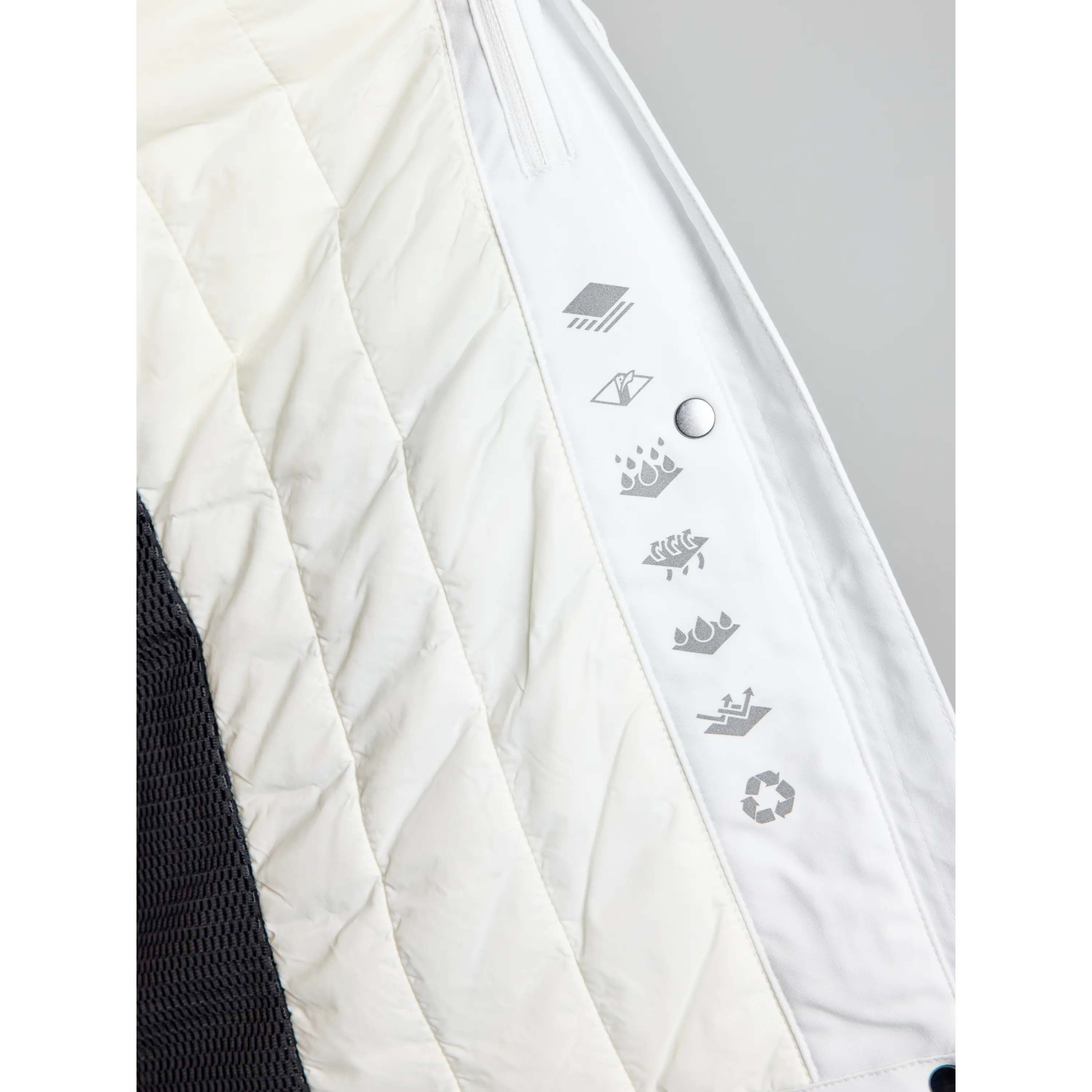 ACT_WS_HOODED_INS_JACKET_A901001S00_W03_Image_8