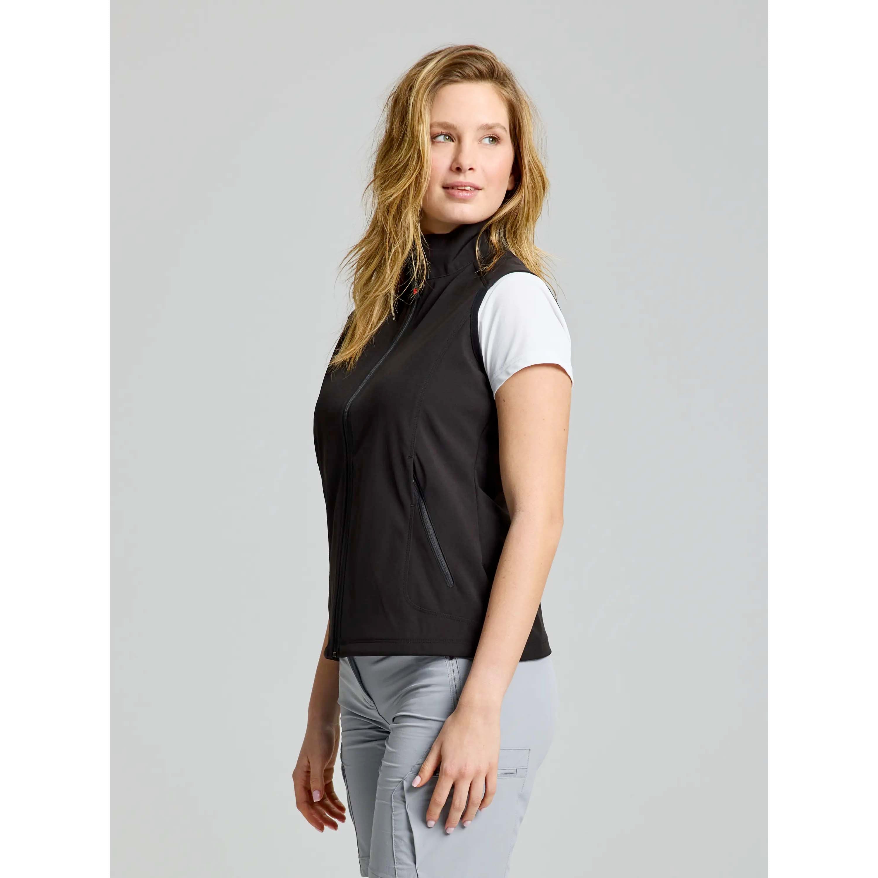ACT_WS_SOFTSHELL_VEST_A926001S00_W01_Image_4