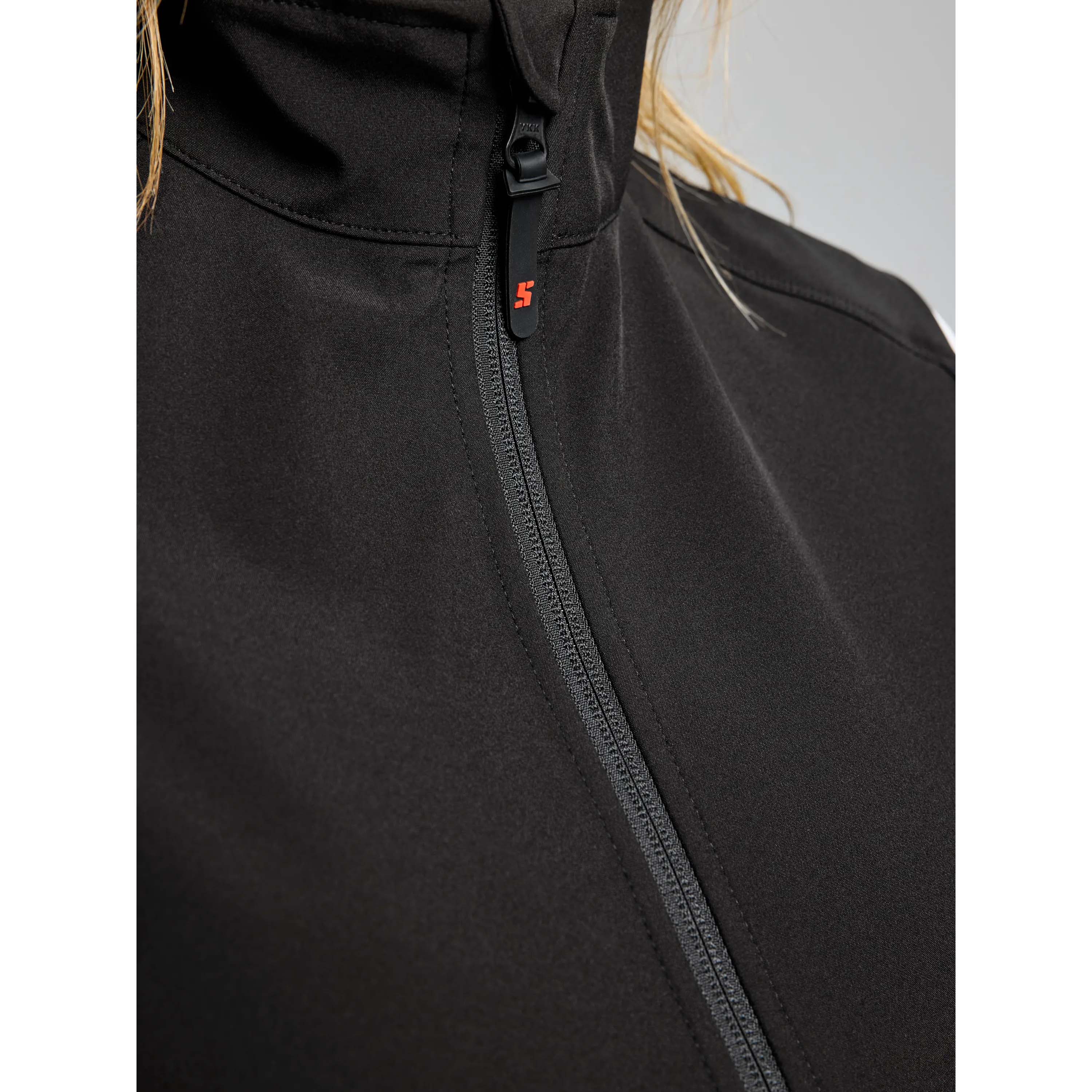 ACT_WS_SOFTSHELL_VEST_A926001S00_W01_Image_7