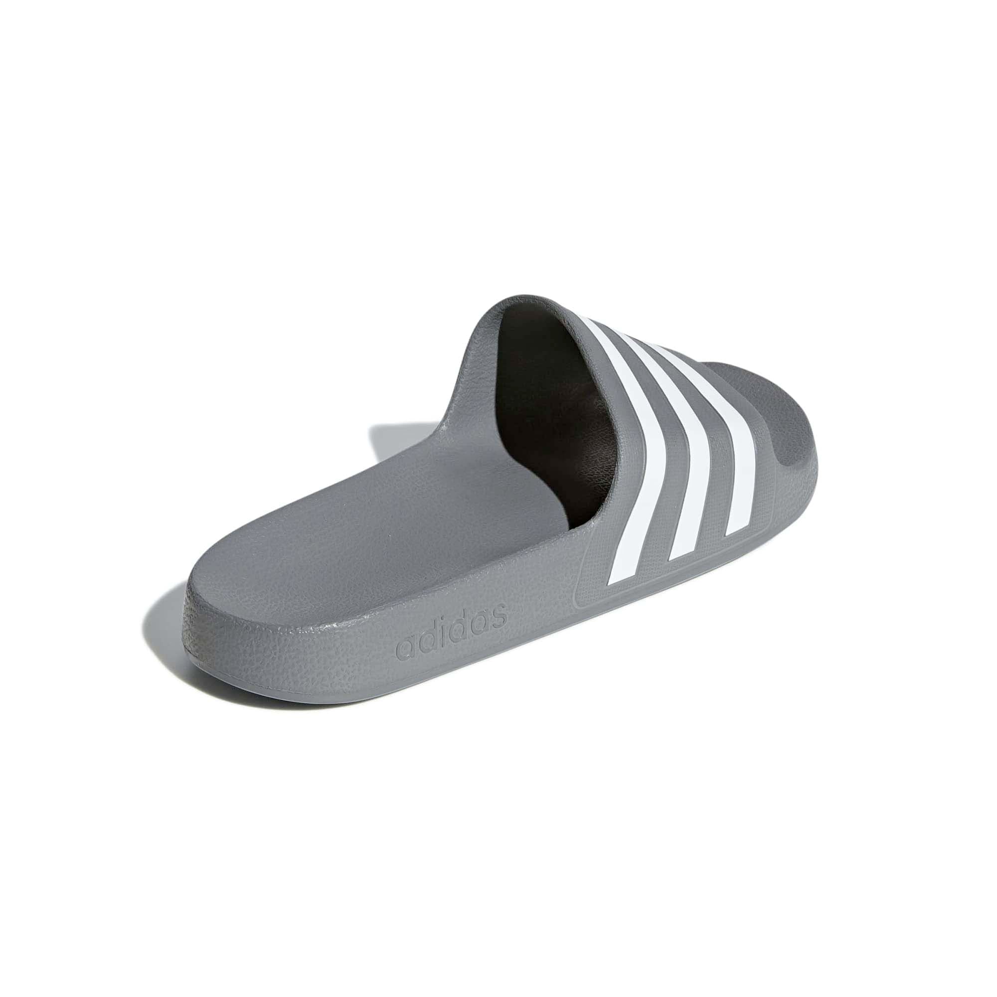 ADILETTE_AQUA_F35538_GRETHRF_Image_4