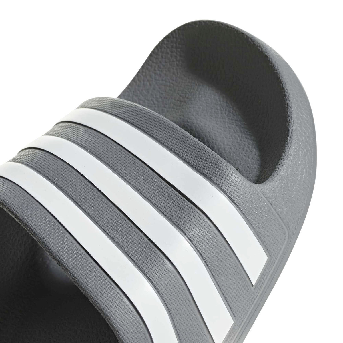 ADILETTE_AQUA_F35538_GRETHRF_Image_7