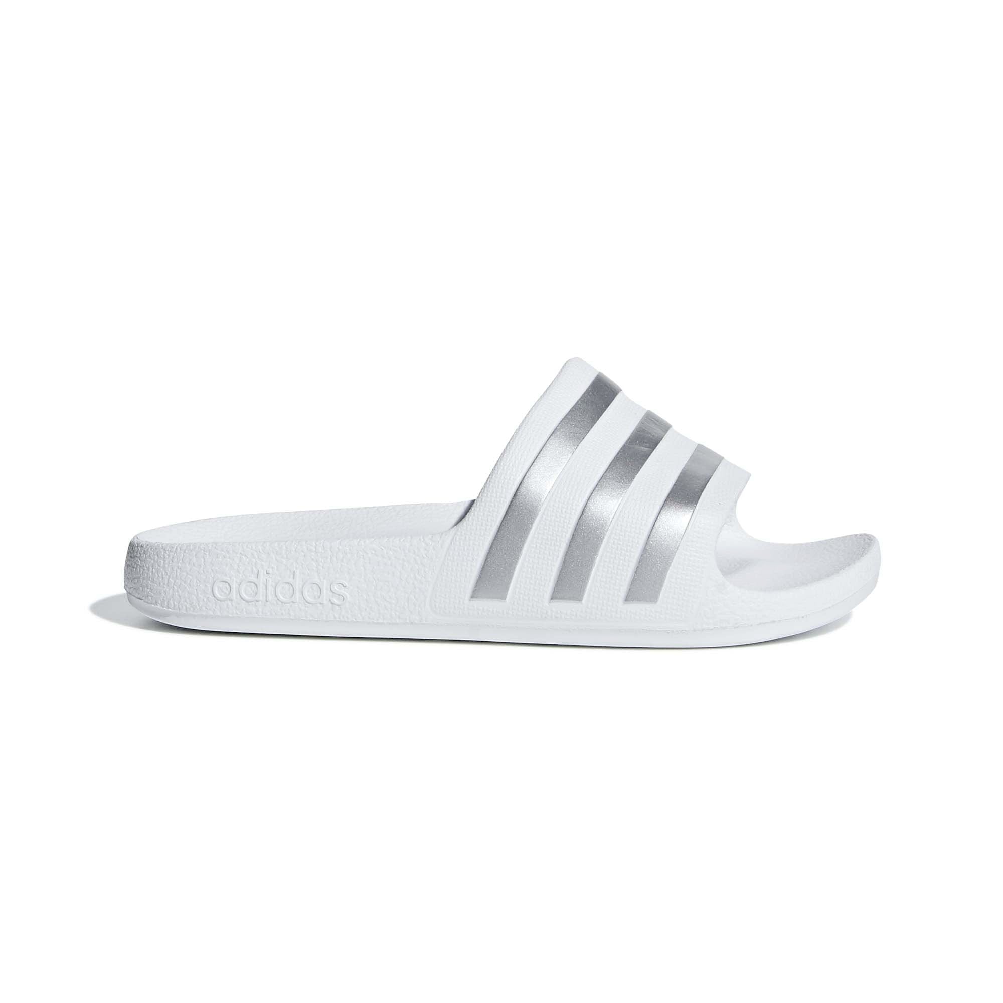 ADILETTE_AQUA_K_F35555_FTWWHTS_Image_2