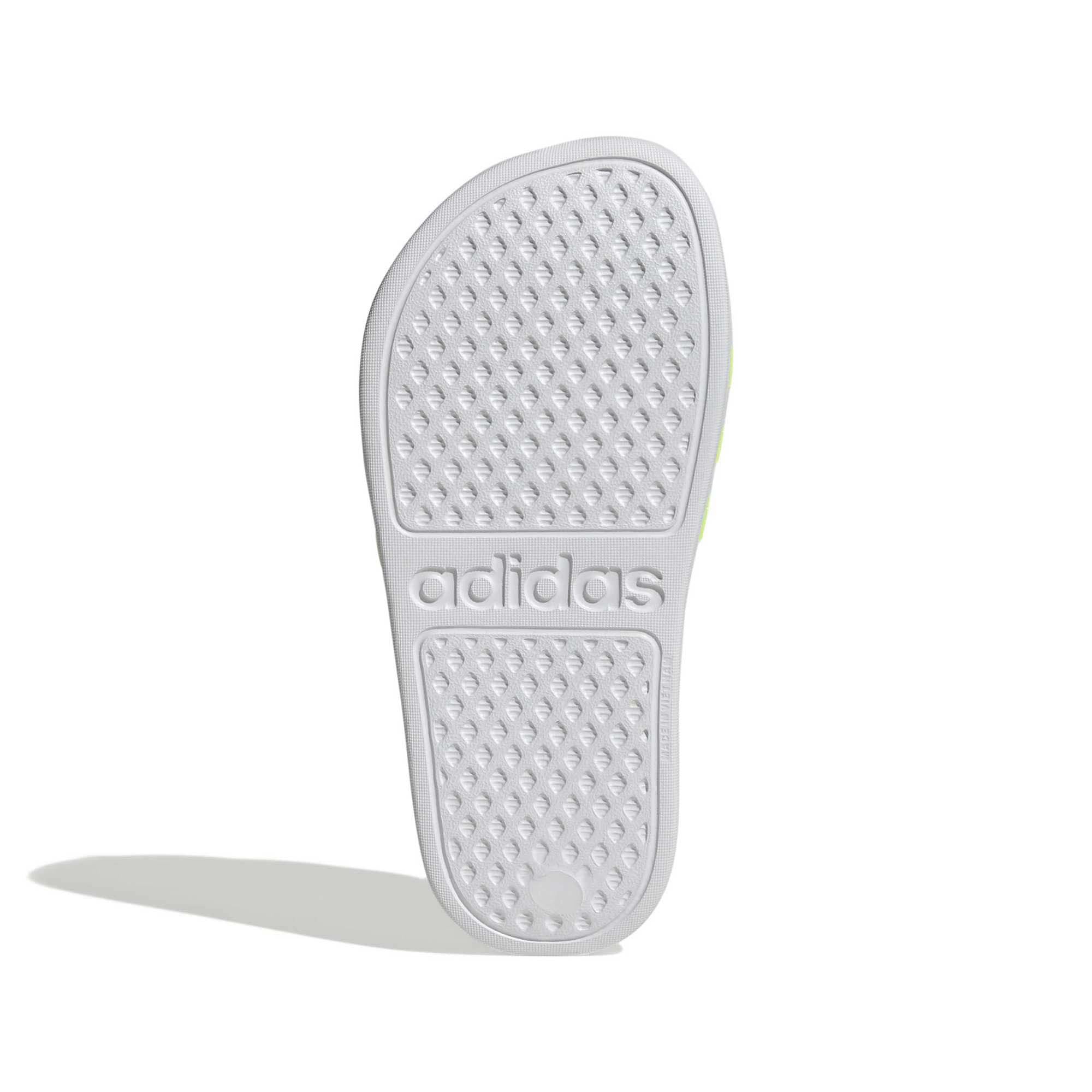 ADILETTE_AQUA_K_IH6895_FTWWHTS_Image_6