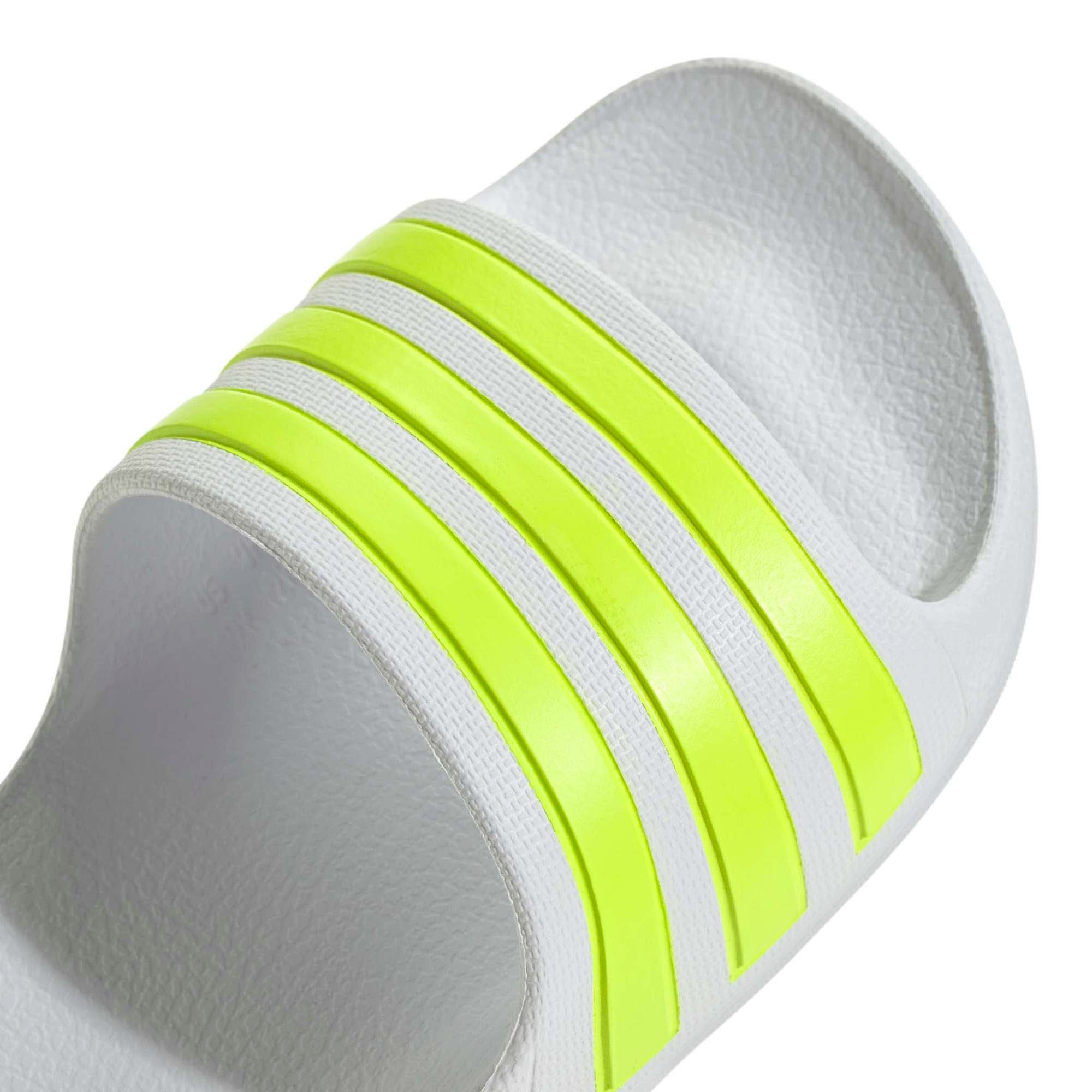 ADILETTE_AQUA_K_IH6895_FTWWHTS_Image_7