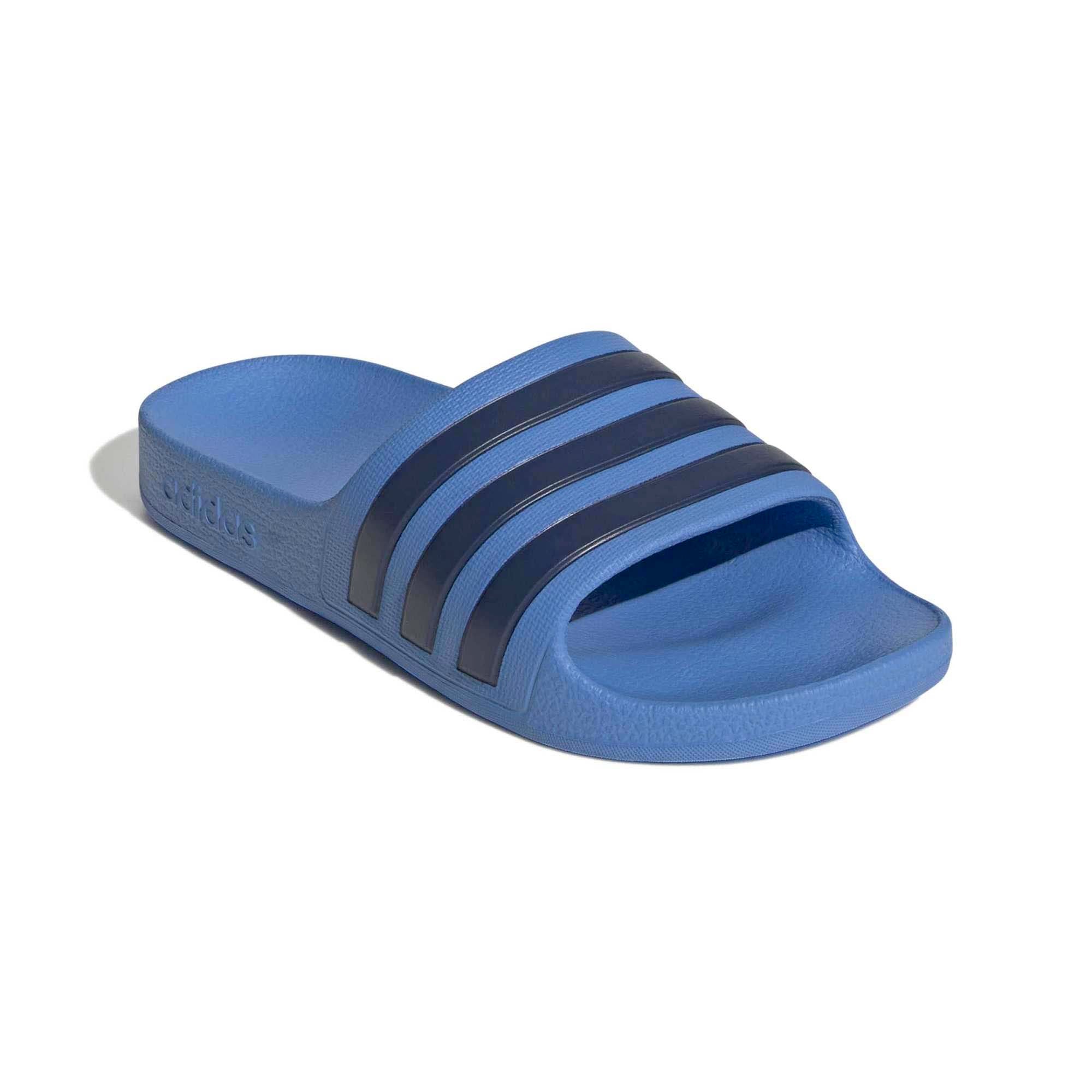 ADILETTE_AQUA_K_JS2495_RAYBLUD_Image_2
