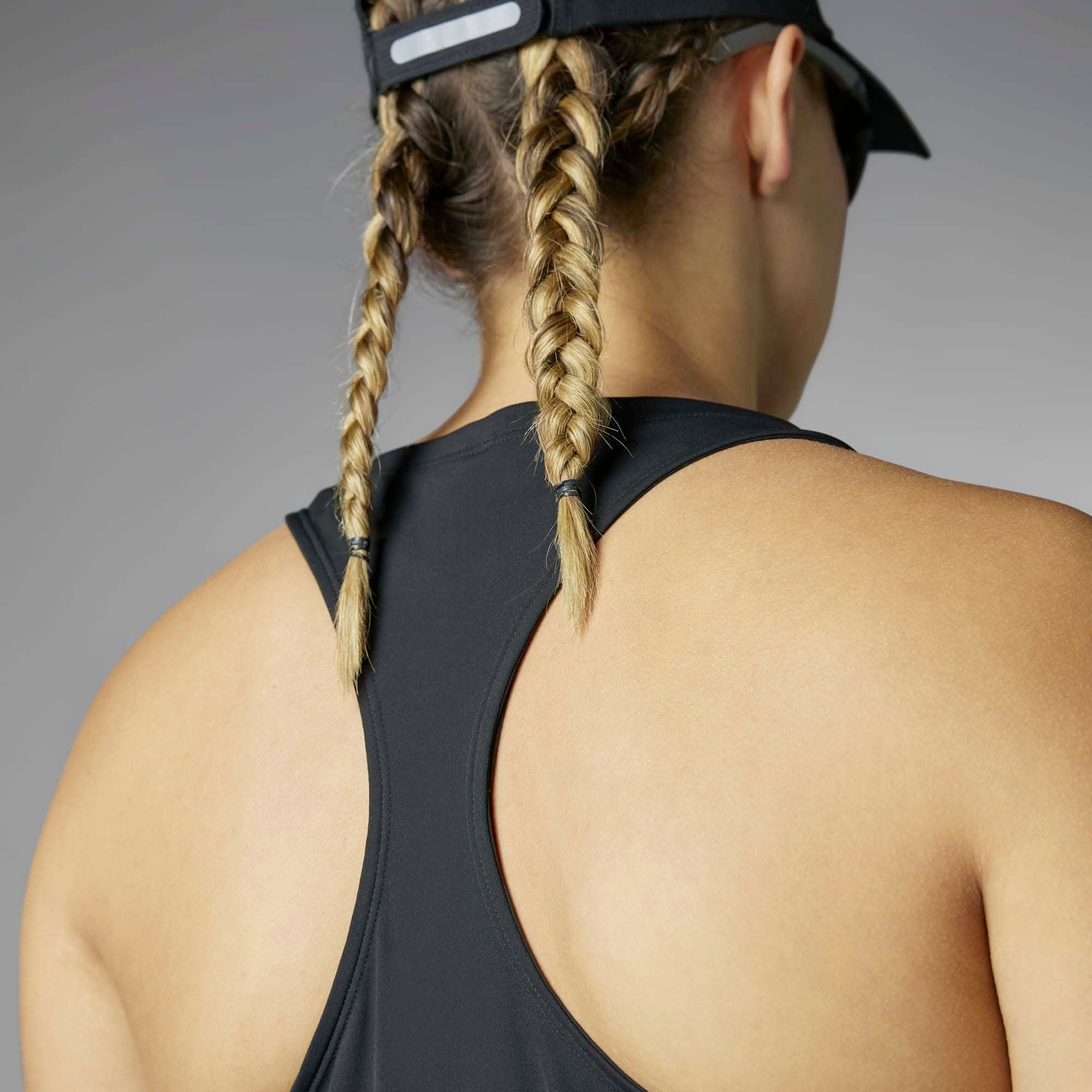 ADIZERO_E_TANK_IN1180_BLACK_Image_5