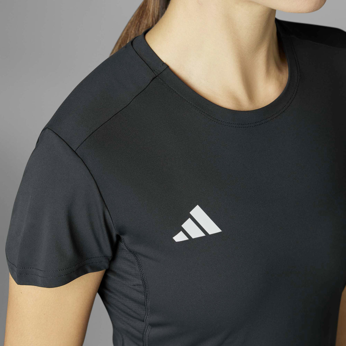 ADIZERO_E_TEE_IN1172_BLACK_Image_4