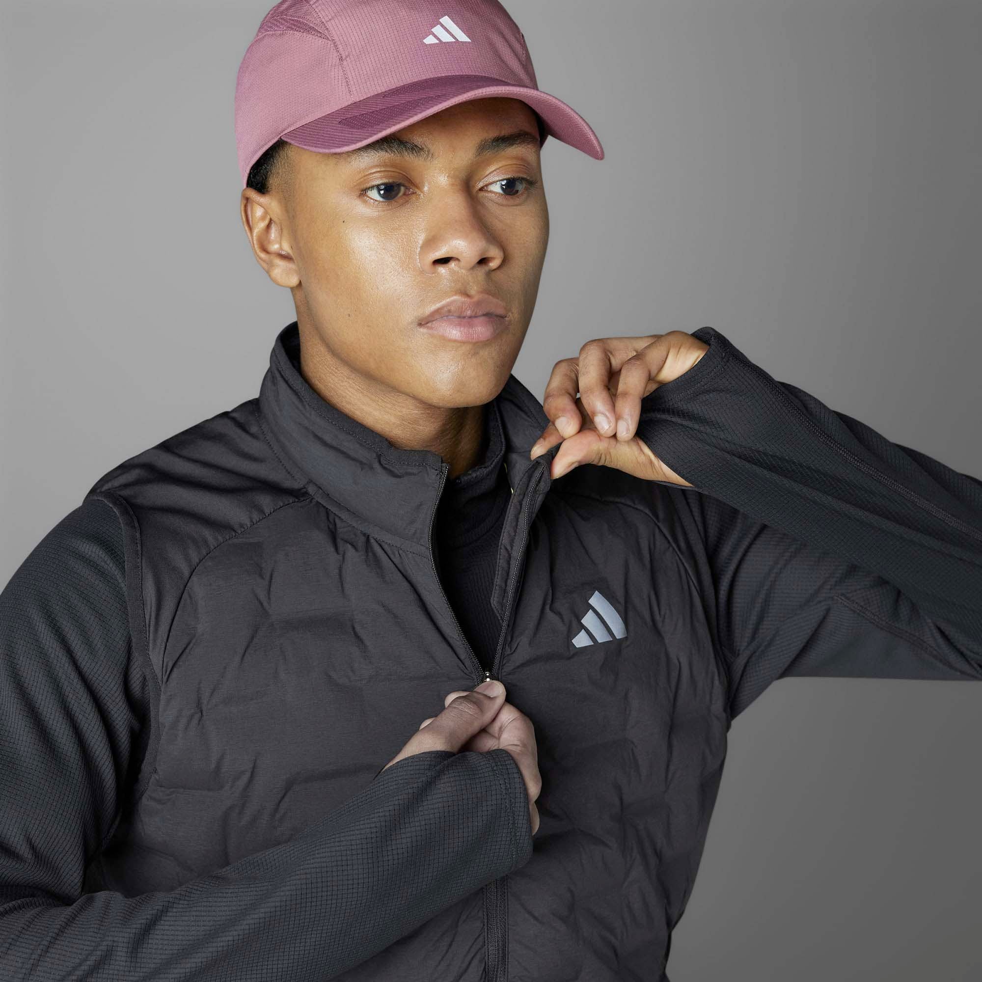 ADIZERO_VEST_IM8552_BLACK_Image_4