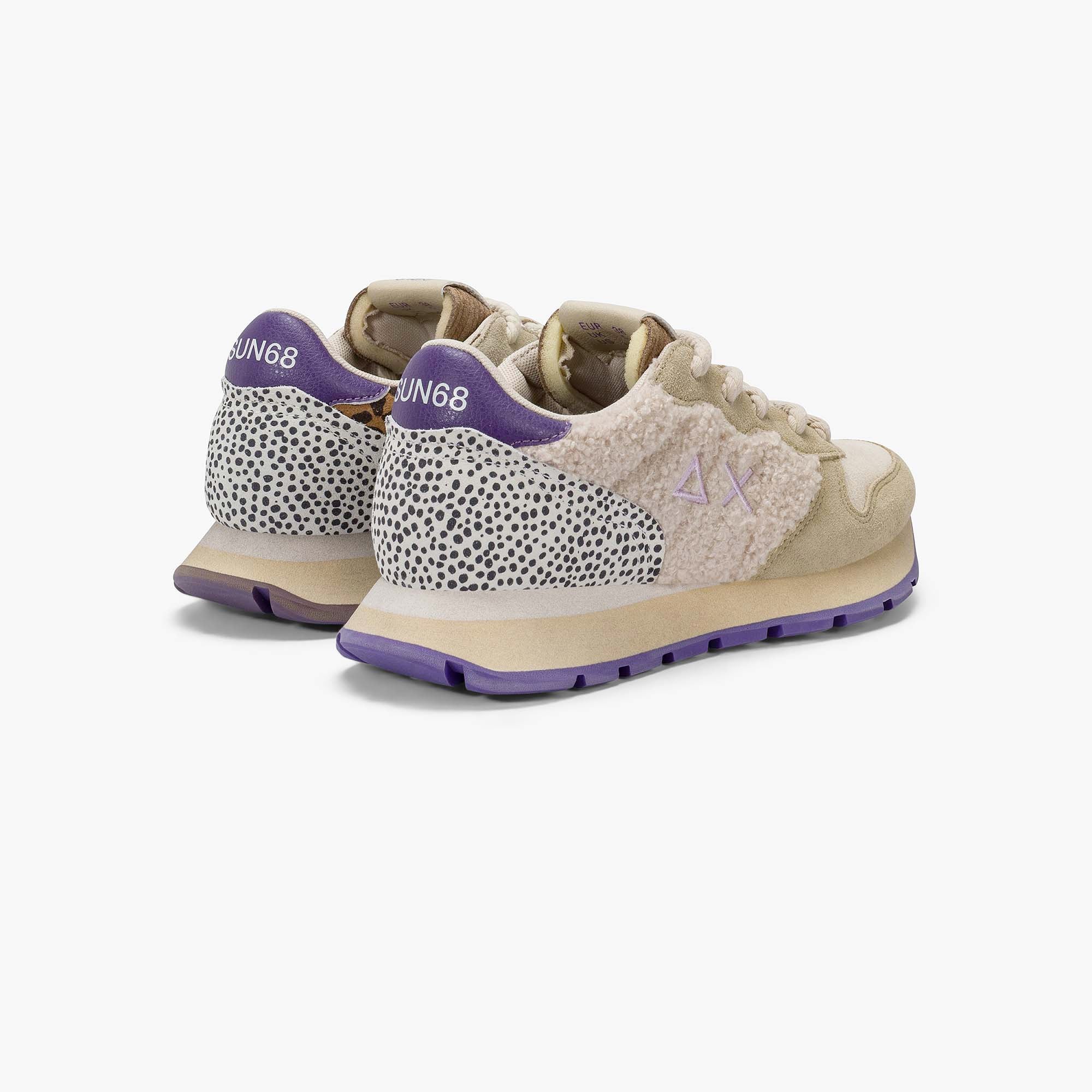 ALLY_WINTER_Z45208_31_Image_3