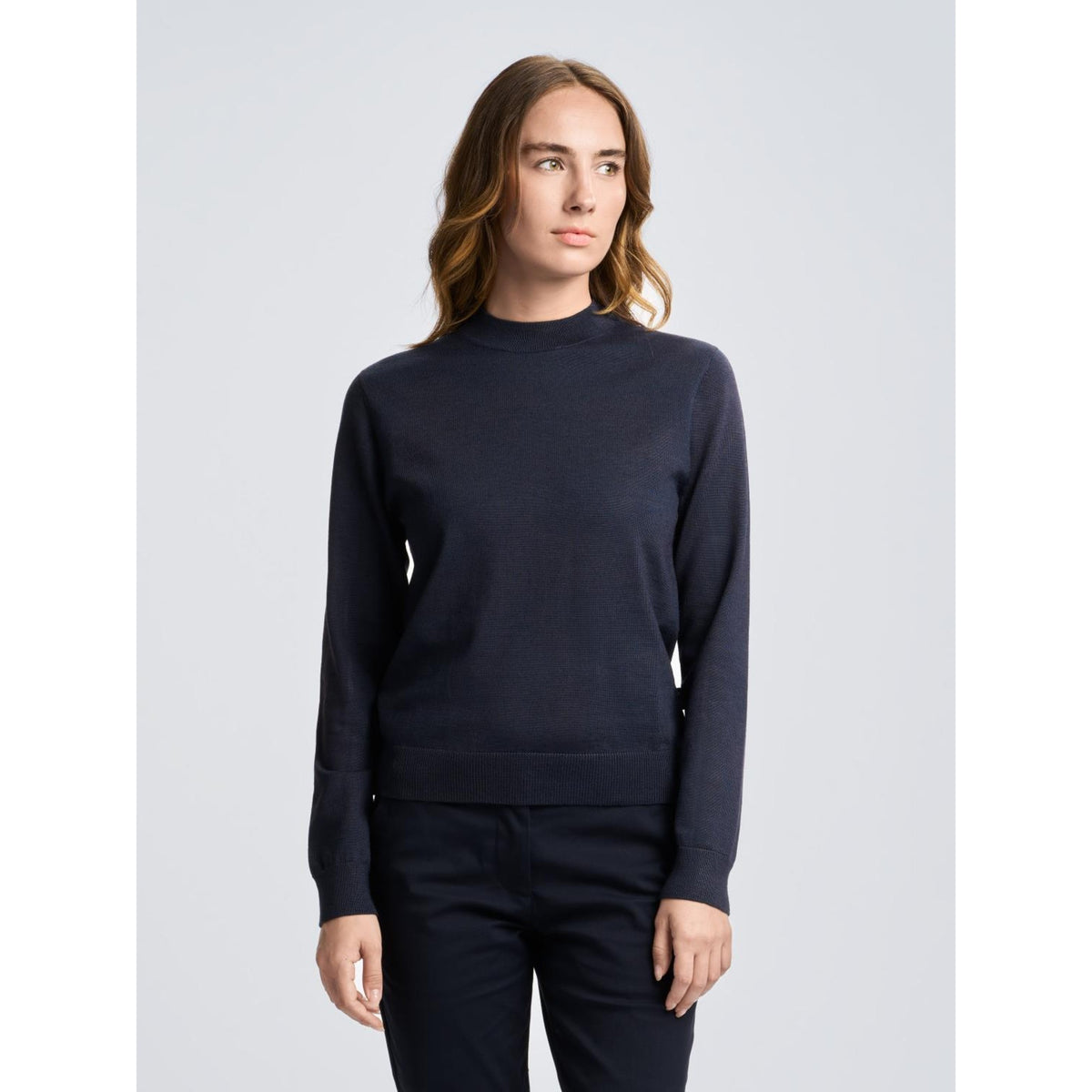ALTURA_WS_ROUNDNECK_A902007S00_W13_Image_2