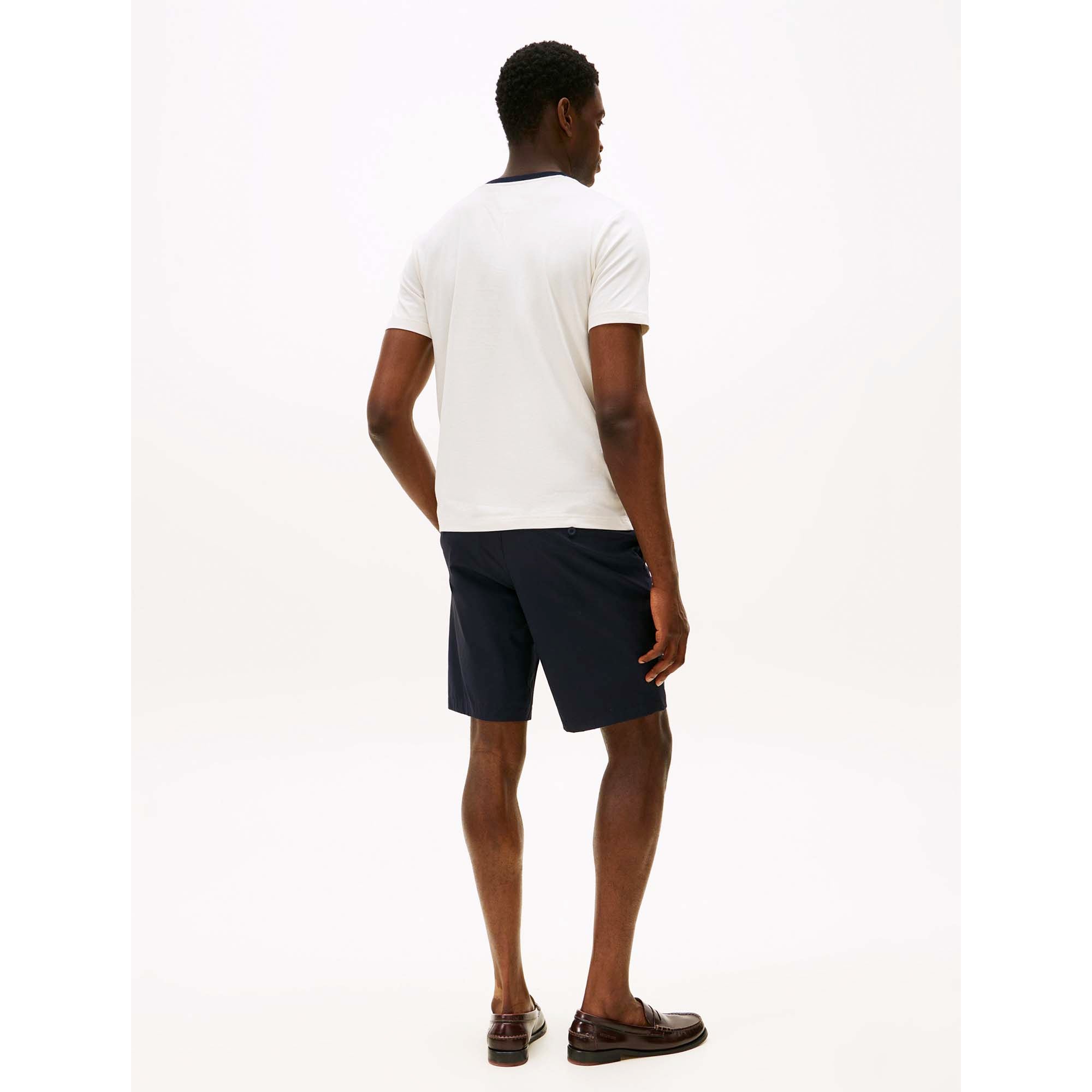 AMERICANA_GRAPHIC_TE_MW0MW39361_Z00_Image_3