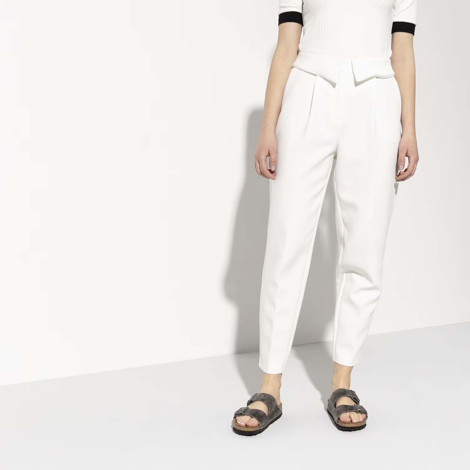 ARIZONA_SFB_OILED_LEATHER_1013645_IRON_Image_6