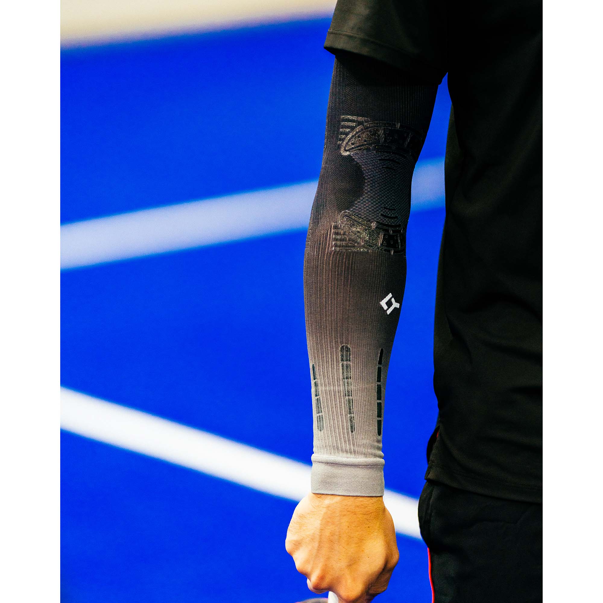 ARM_SLEEVE_MANICOTTO_NO-STRAIN_FLNSC_074_Image_3