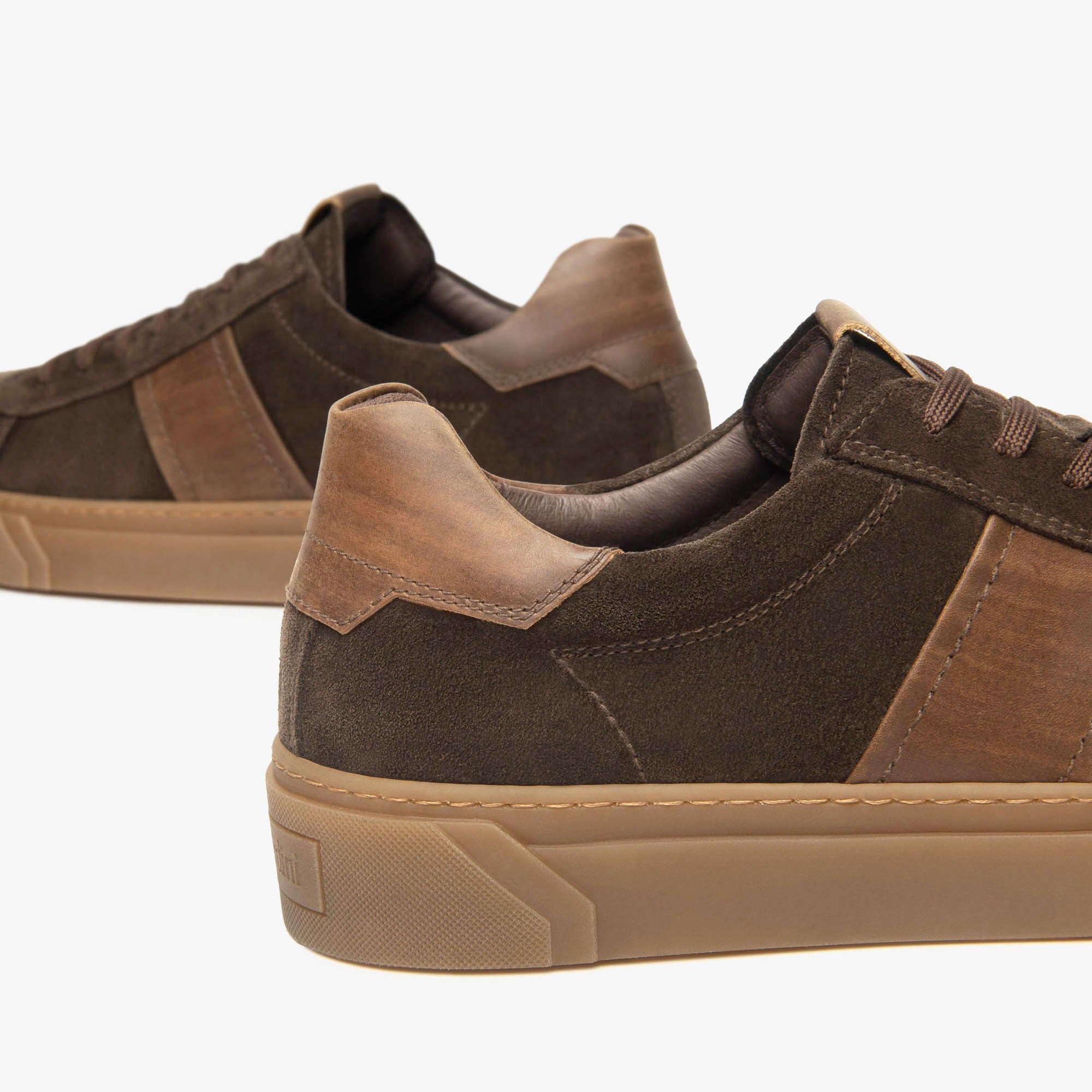 AROLD_DELAVATO_BEIGE_TR_ISEO_1005_AMBRA_3_I500951U_300_Image_4