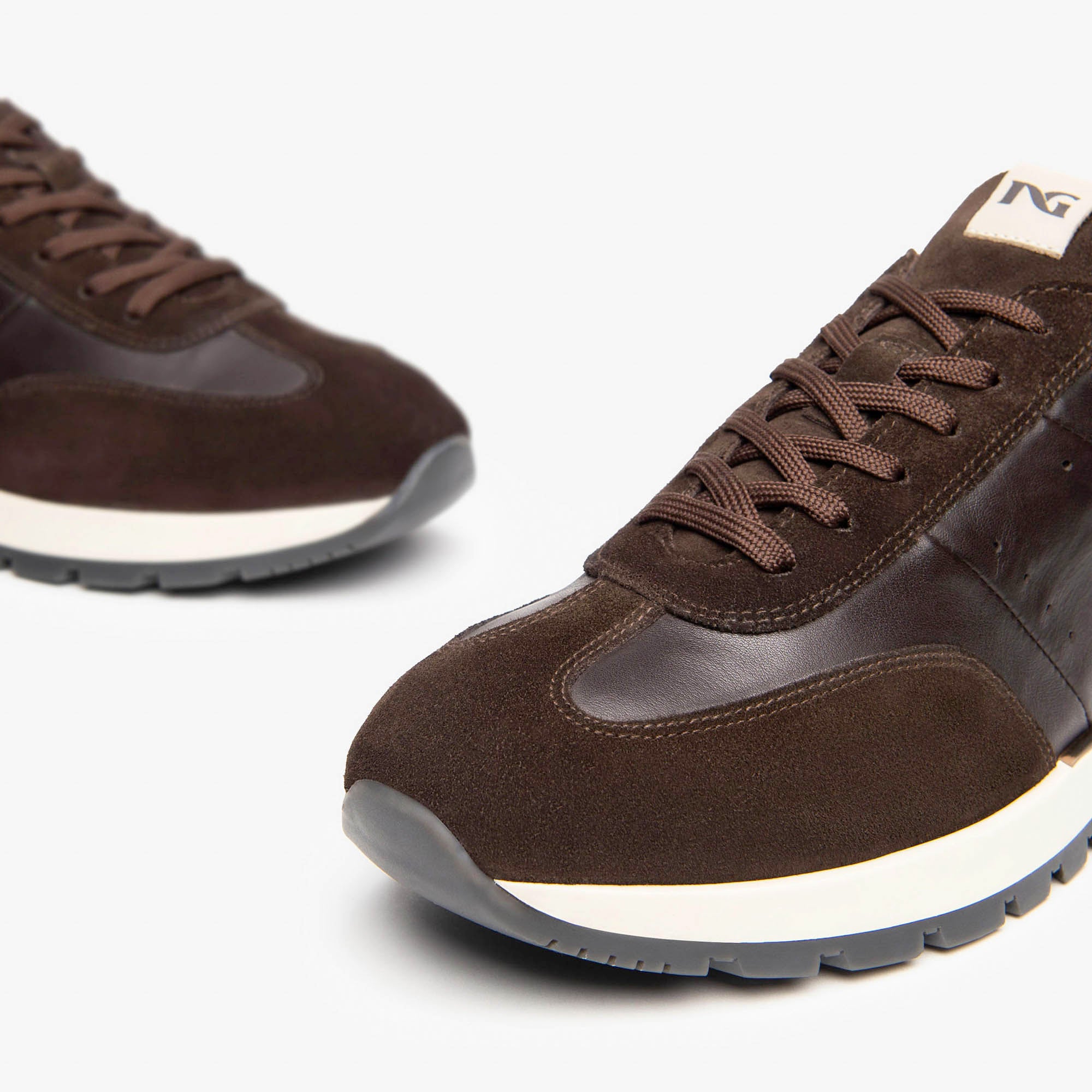 AROLD_SAVANA_BROWN_SAUVAGE_IVORY_TR_ORVIETO_9600_I400411U_300_Image_3