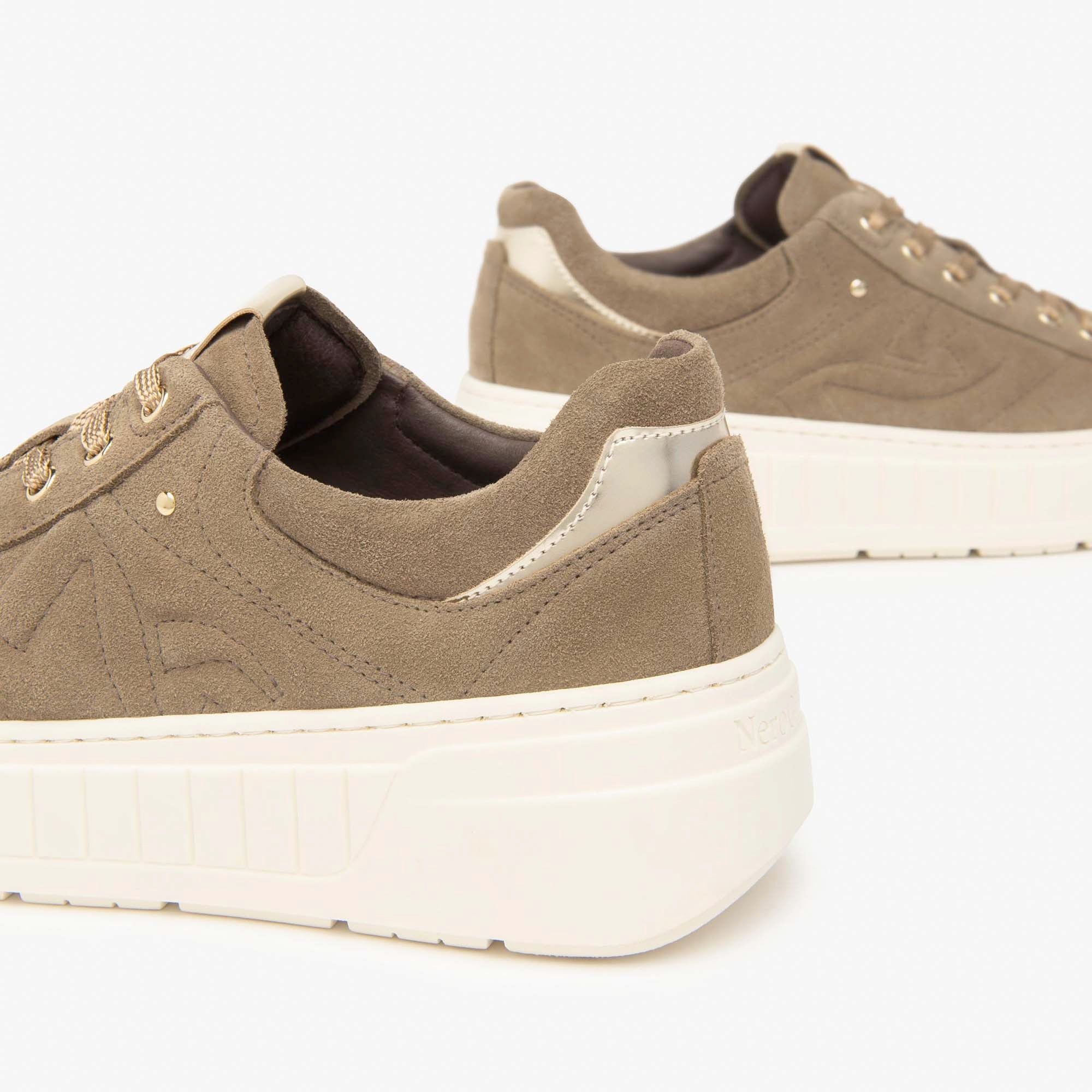 AROLD_TBRILL_PLATINO_6074_TR_SPECCHIA_1040_LIG_I514201D_501_Image_4