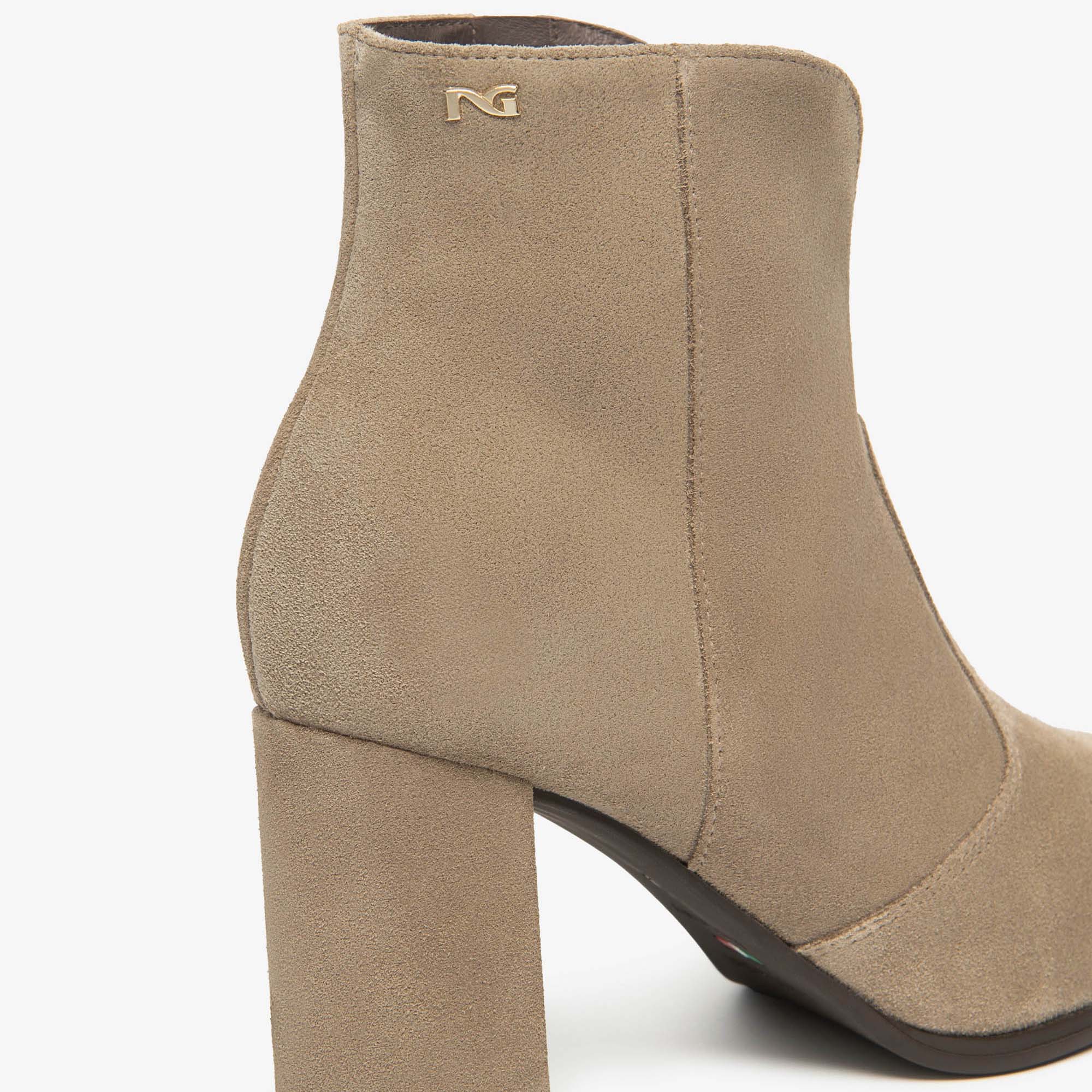 AROLD_TPU_DUNI_I514342D_501_Image_3