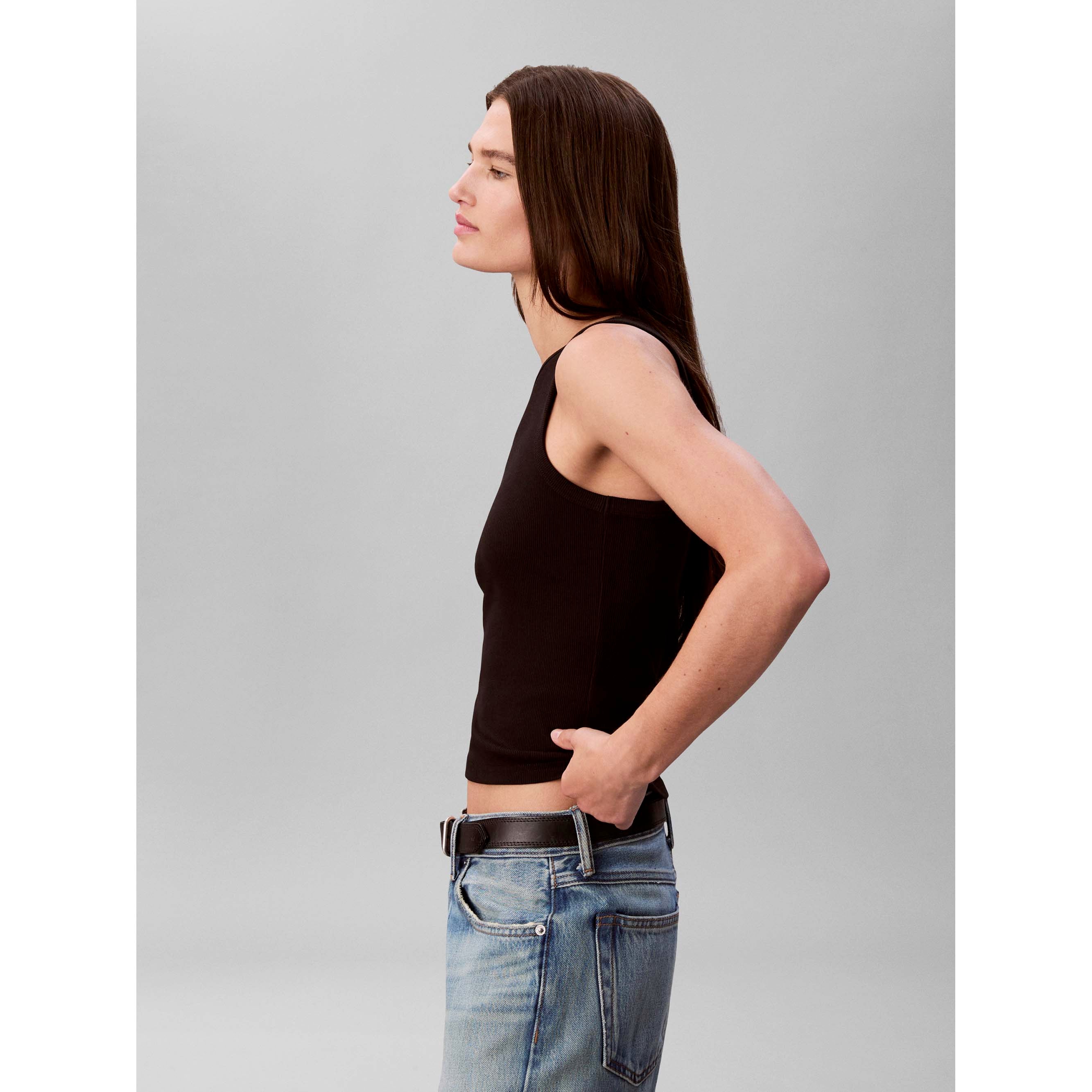 A_-_WOVEN_LABEL_2X2_LV047C201G_UB1_Image_4