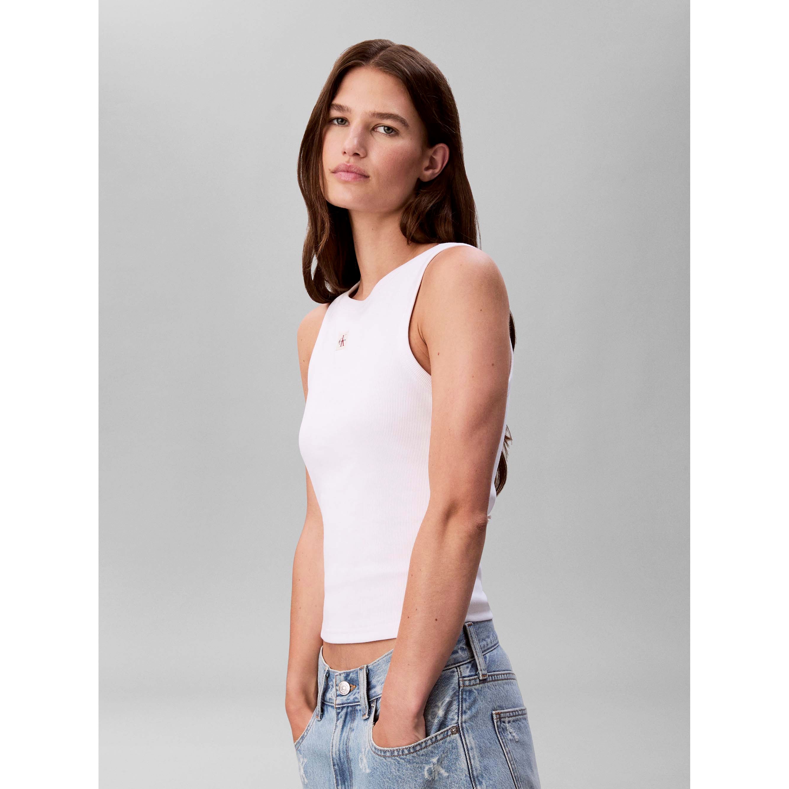 A_-_WOVEN_LABEL_2X2_LV047C201G_YAA_Image_4