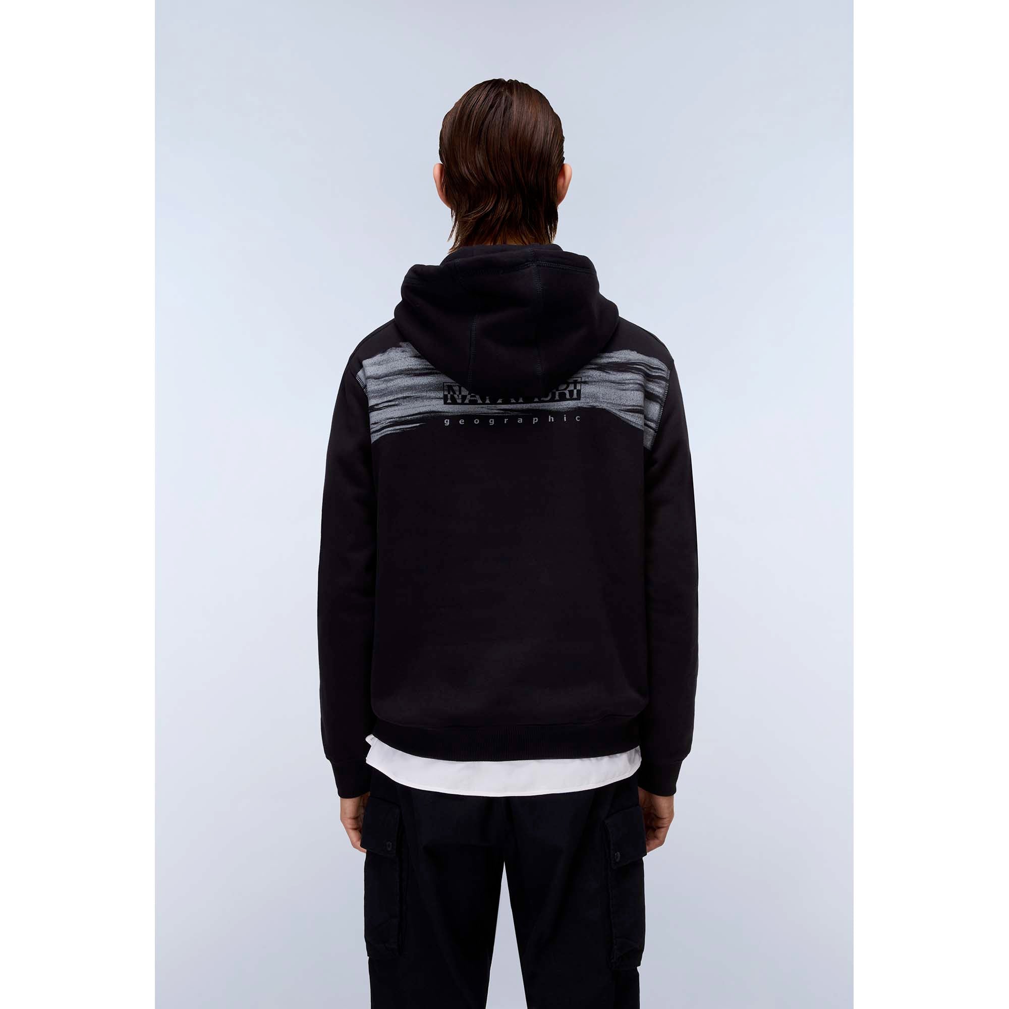 B-BACK_GRAPHIC_H_NP0A88SR9411_BLACKBEA_Image_3