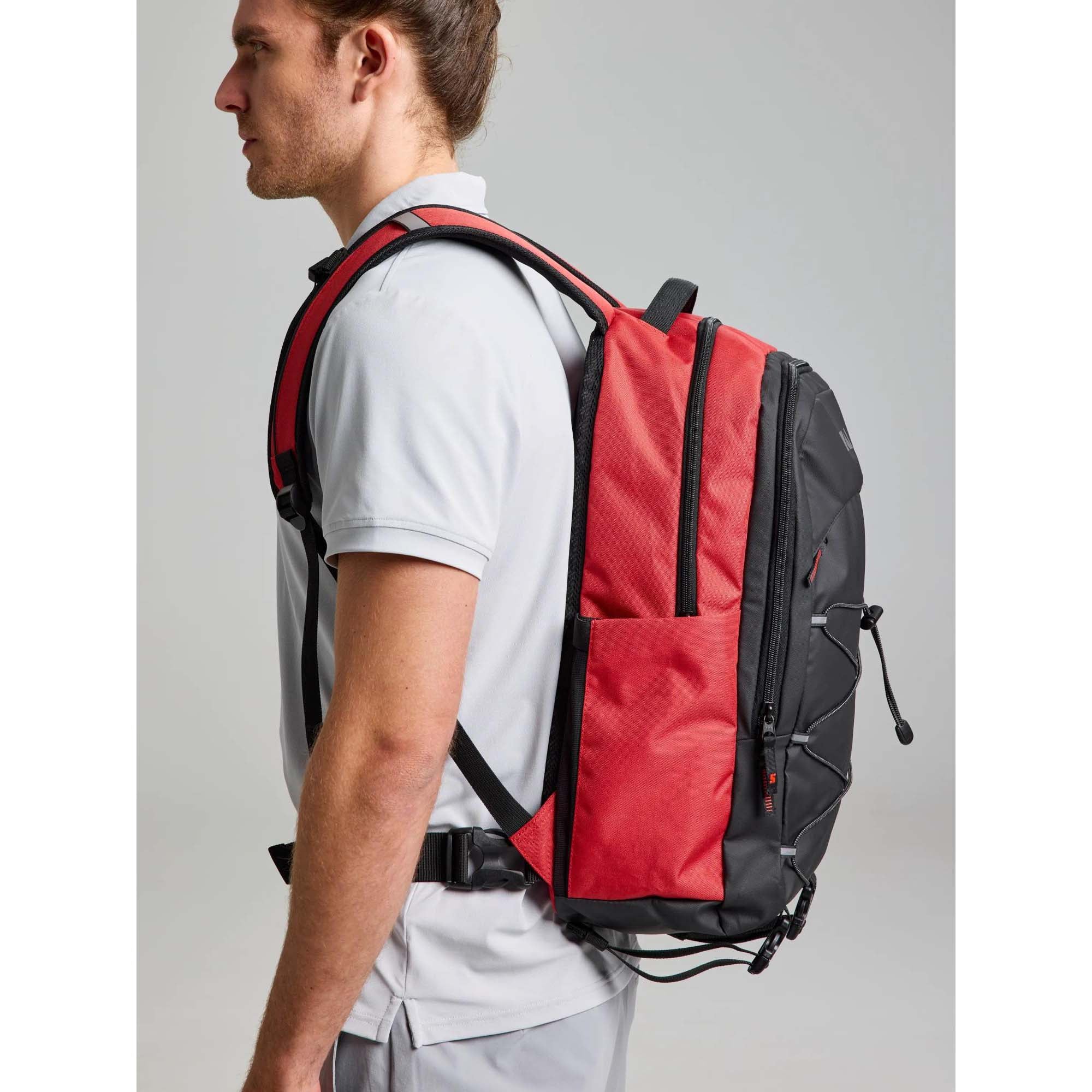 BACKPACK_A463006S00_W37_Image_3