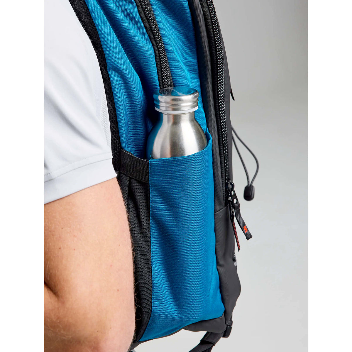 BACKPACK_A463006S00_W38_Image_4