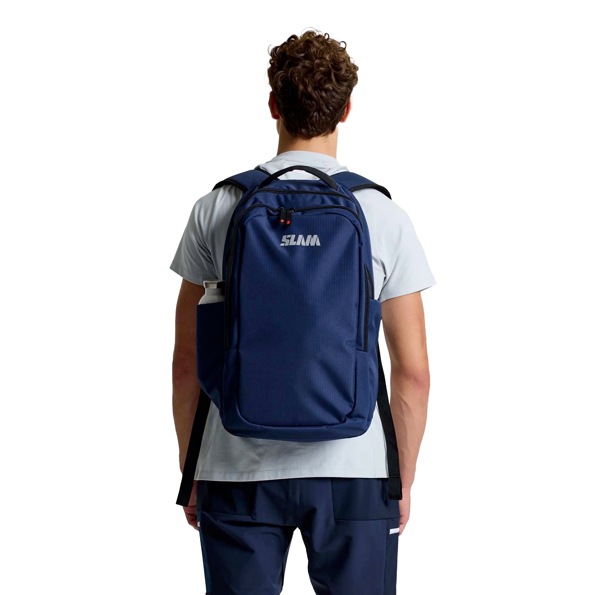 BACKPACK_LGT_A463015S00_W70_Image_1