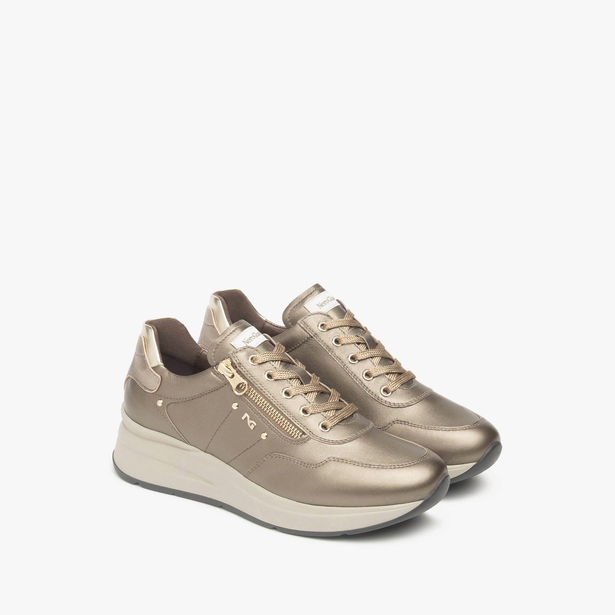 BAGOYA_ETOILE_LEO_TBRILL_PLATINO_6074_TR_ROANA_LI_I514070D_322_Image_2