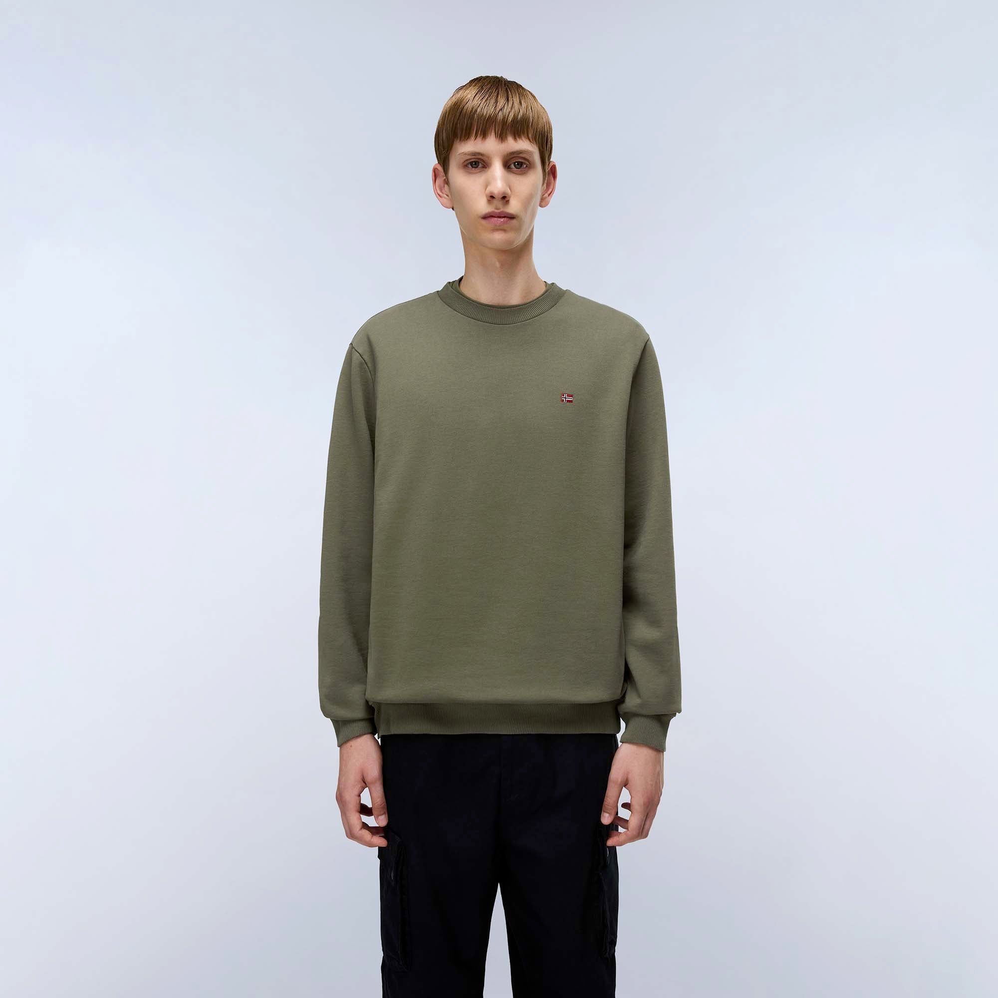 BALIS_CREW_1_NP0A4FQWG0A1_TEALEAF_Image_2