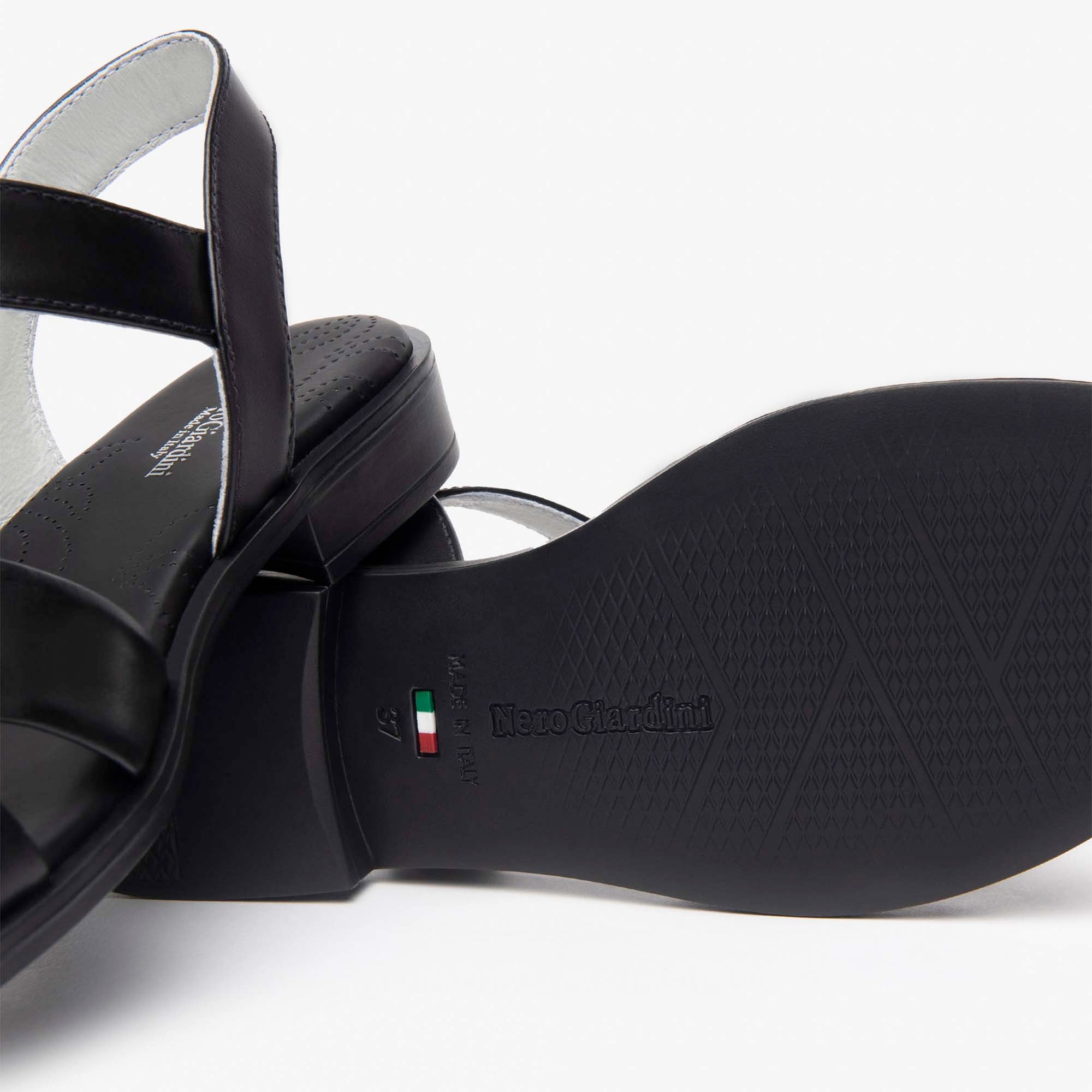 BAROLO_TR_ACCRA_592_CO_E513400D_100_Image_5