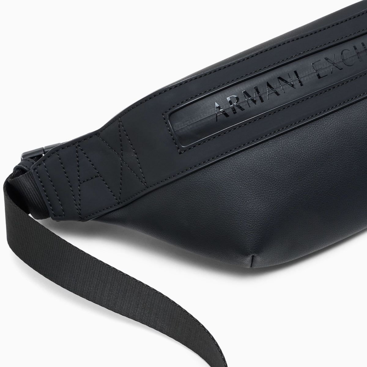 BELT_BAG_XM003368AF26679_MC043_Image_6