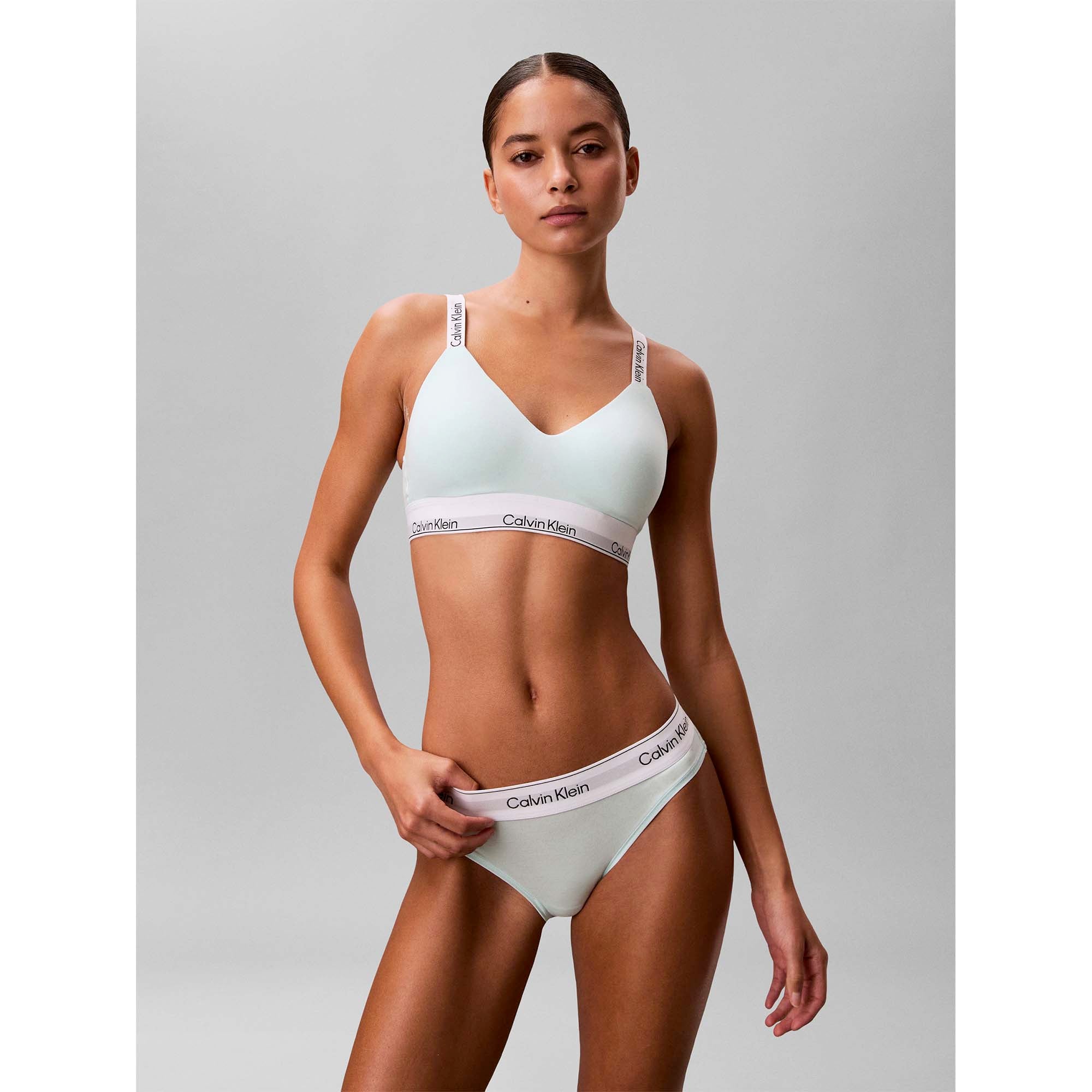 BIKINI_LV00QF8520_3Q5_Image_2